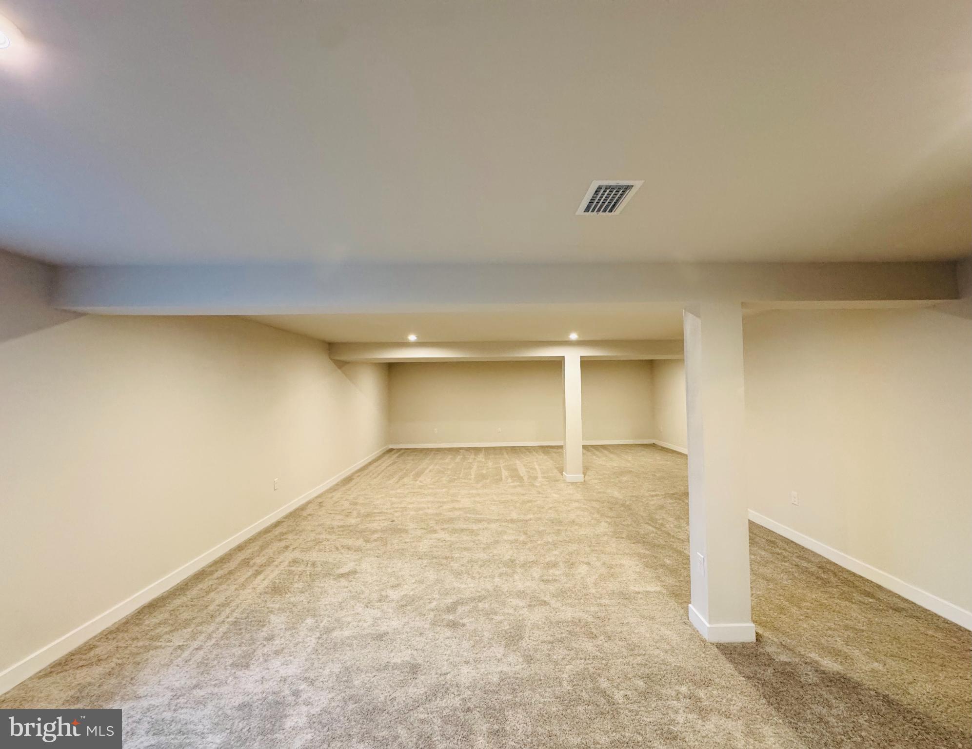 STONE HILL MEADOWS - Residential