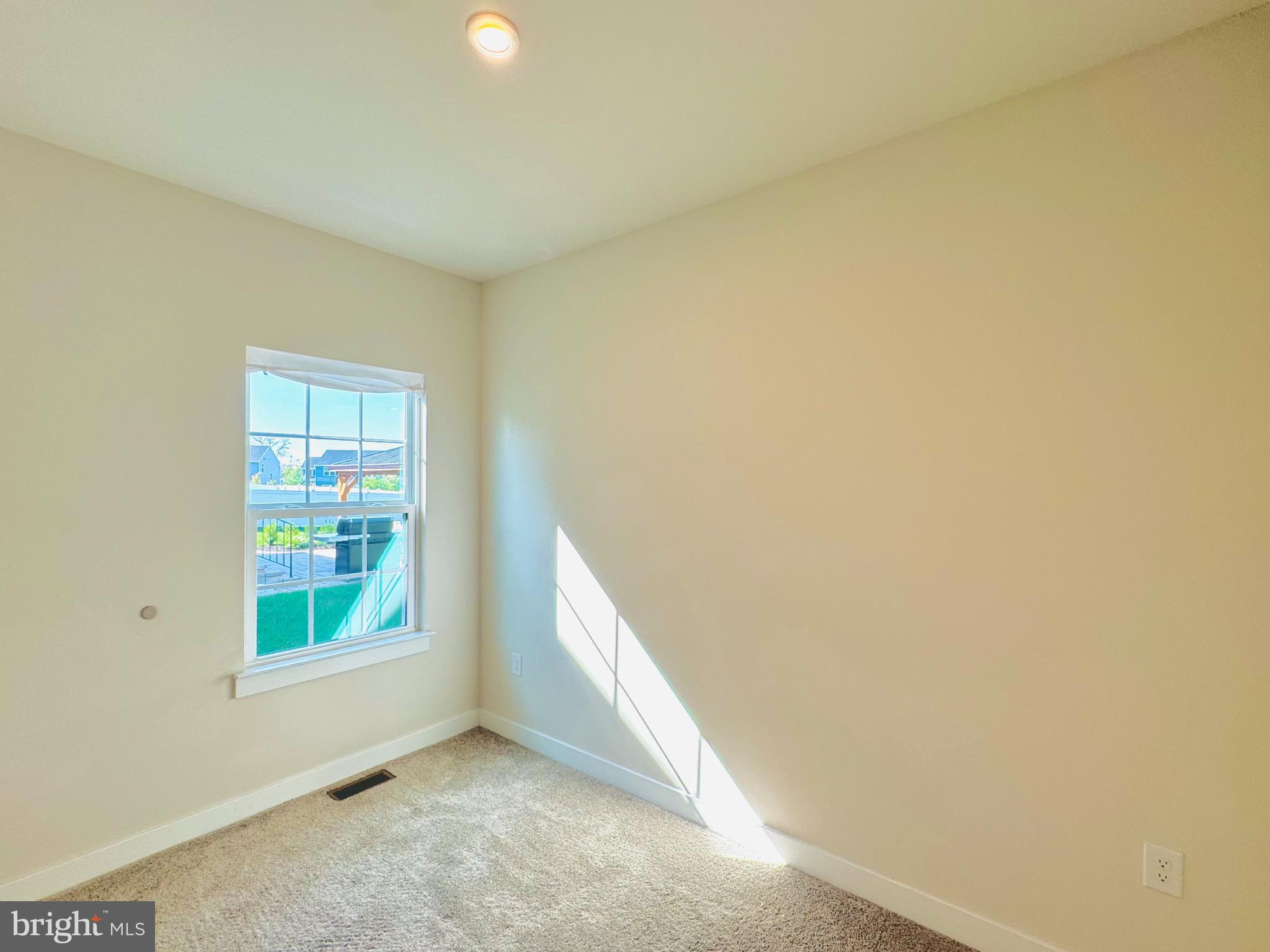 STONE HILL MEADOWS - Residential