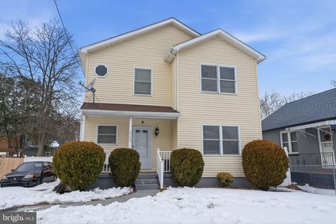 5723 ATKINS AVENUE BRISTOL PA 19007