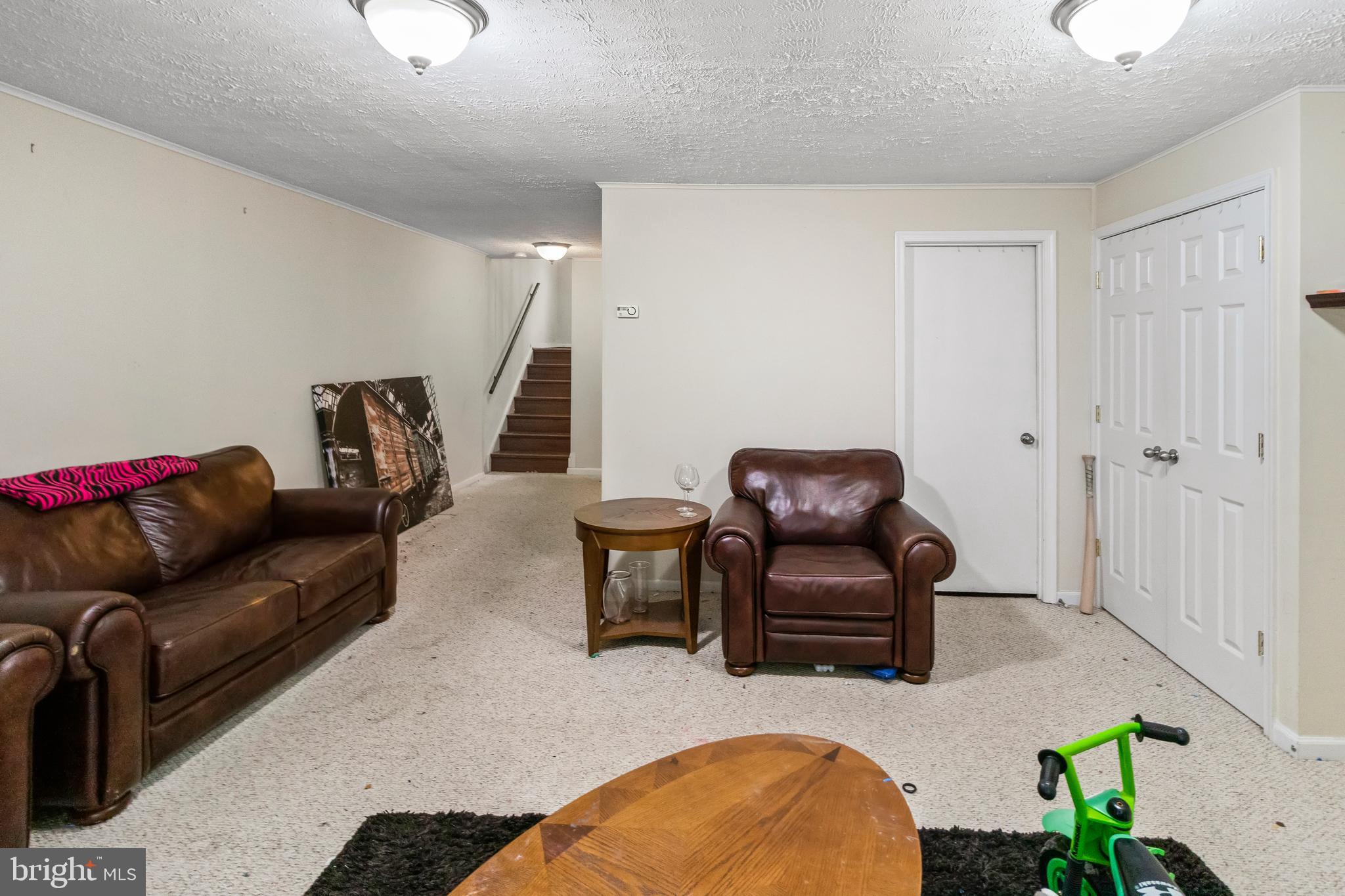 POINT OF WOODS - Residential