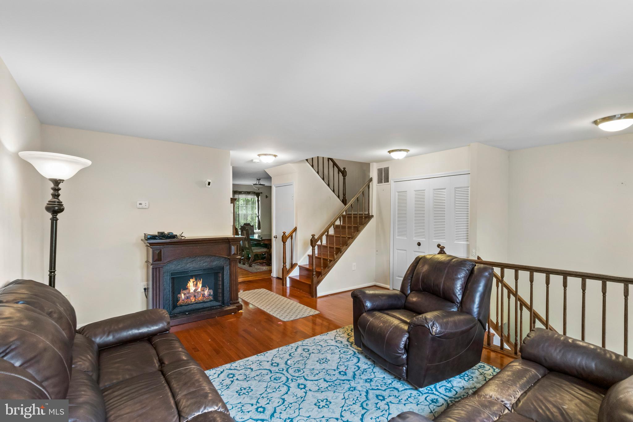 POINT OF WOODS - Residential