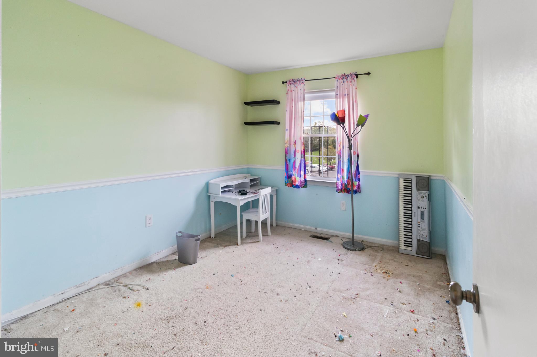 POINT OF WOODS - Residential