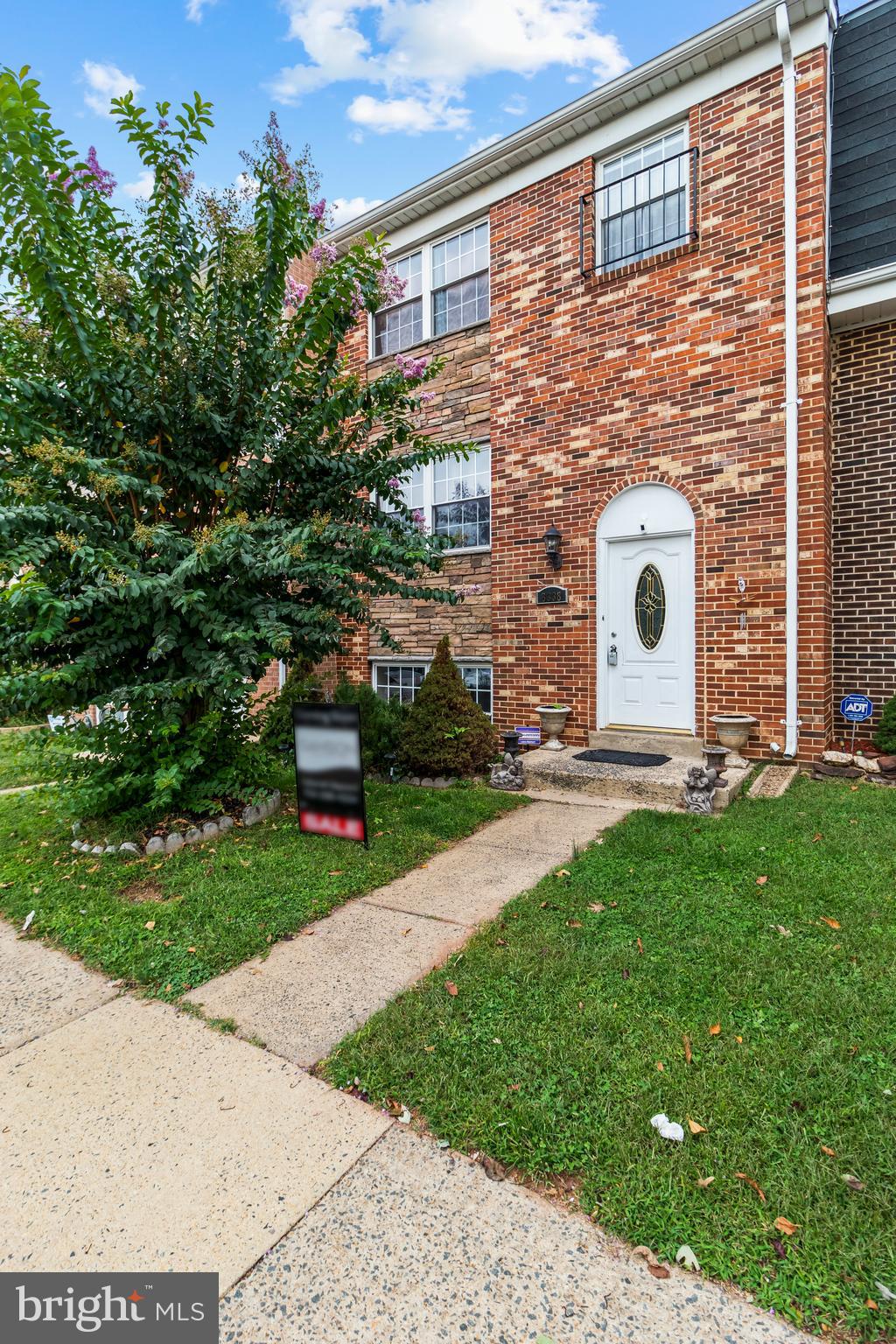 POINT OF WOODS - Residential