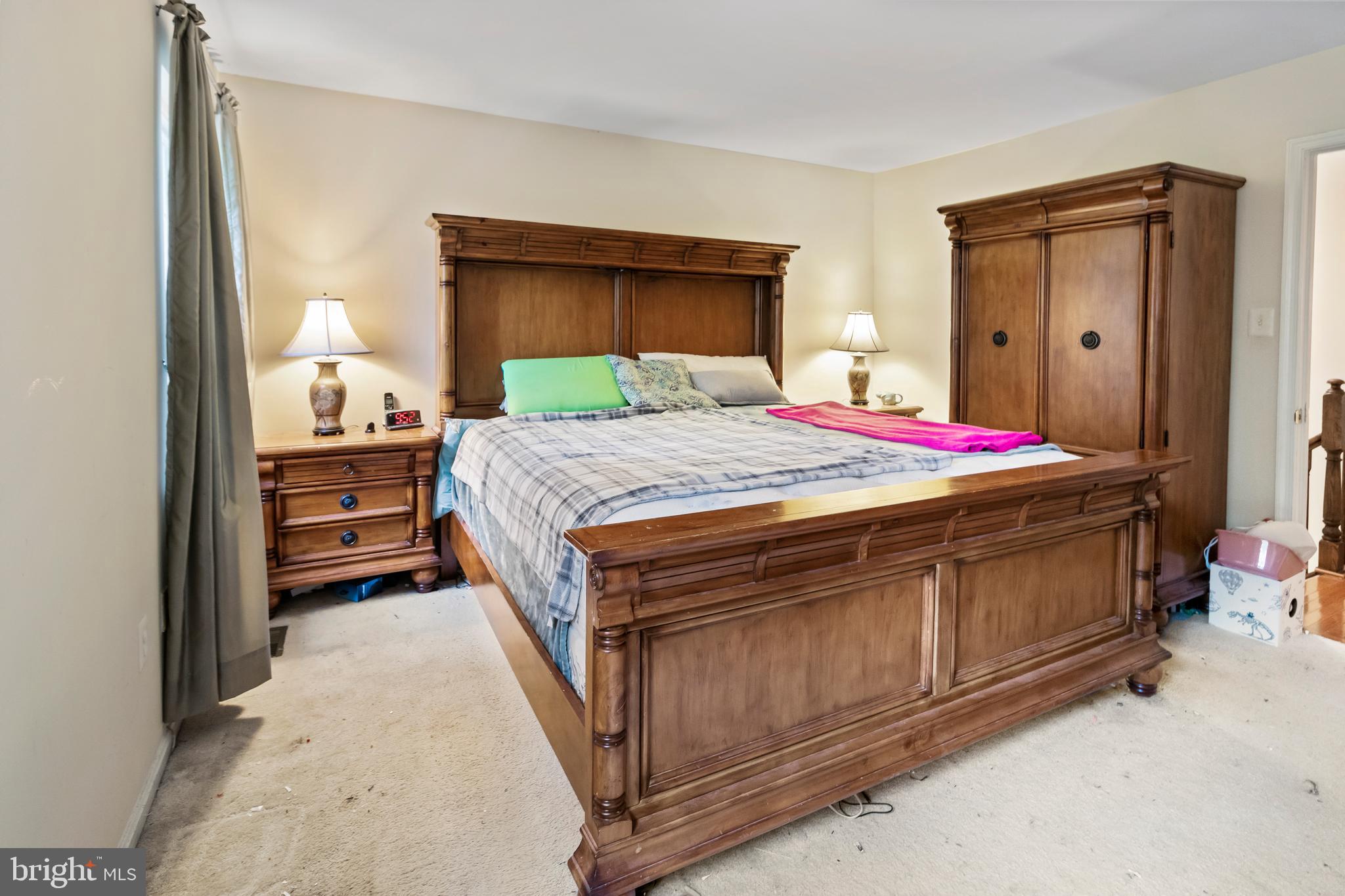 POINT OF WOODS - Residential