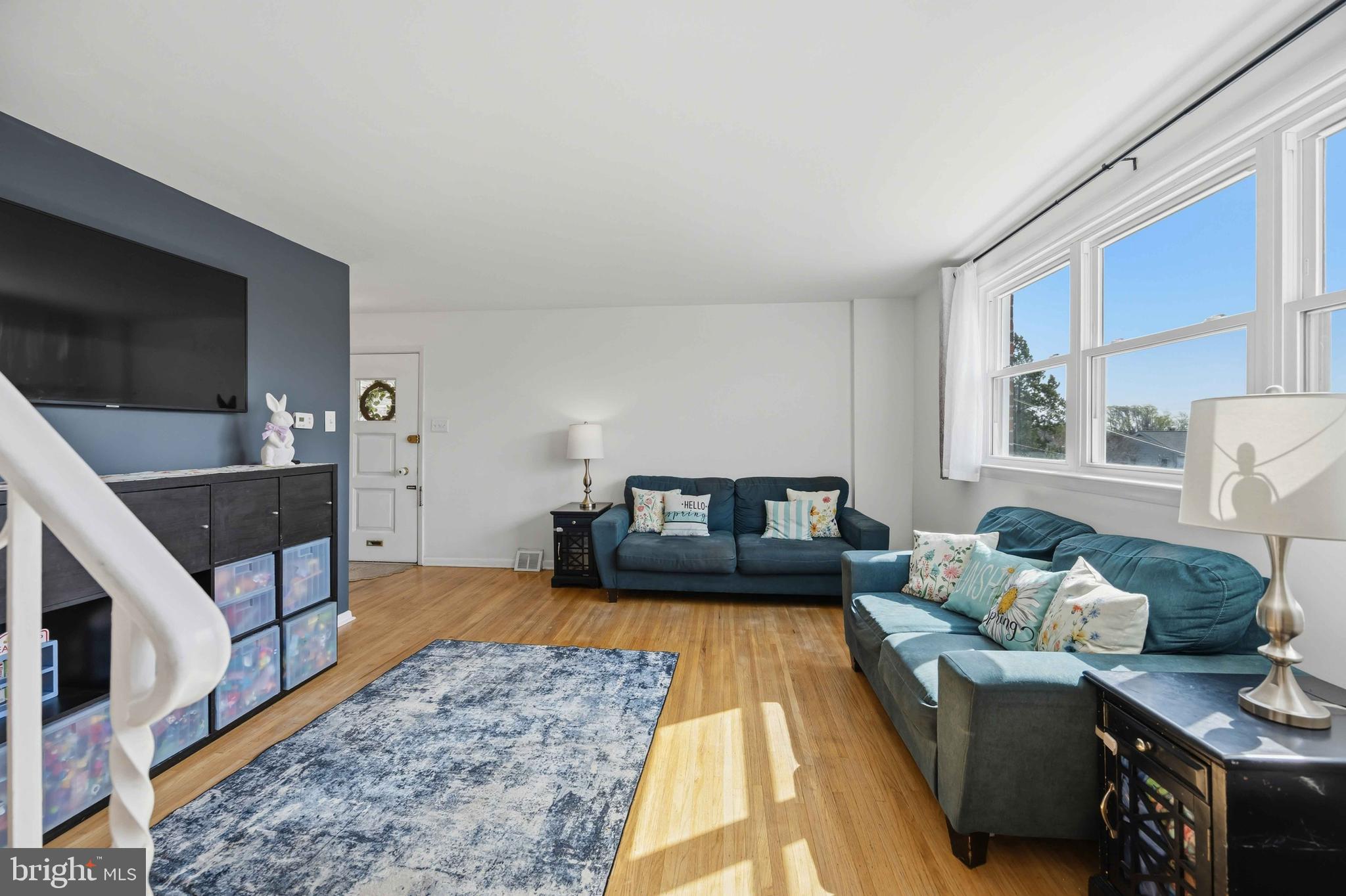 ROXBOROUGH - Residential