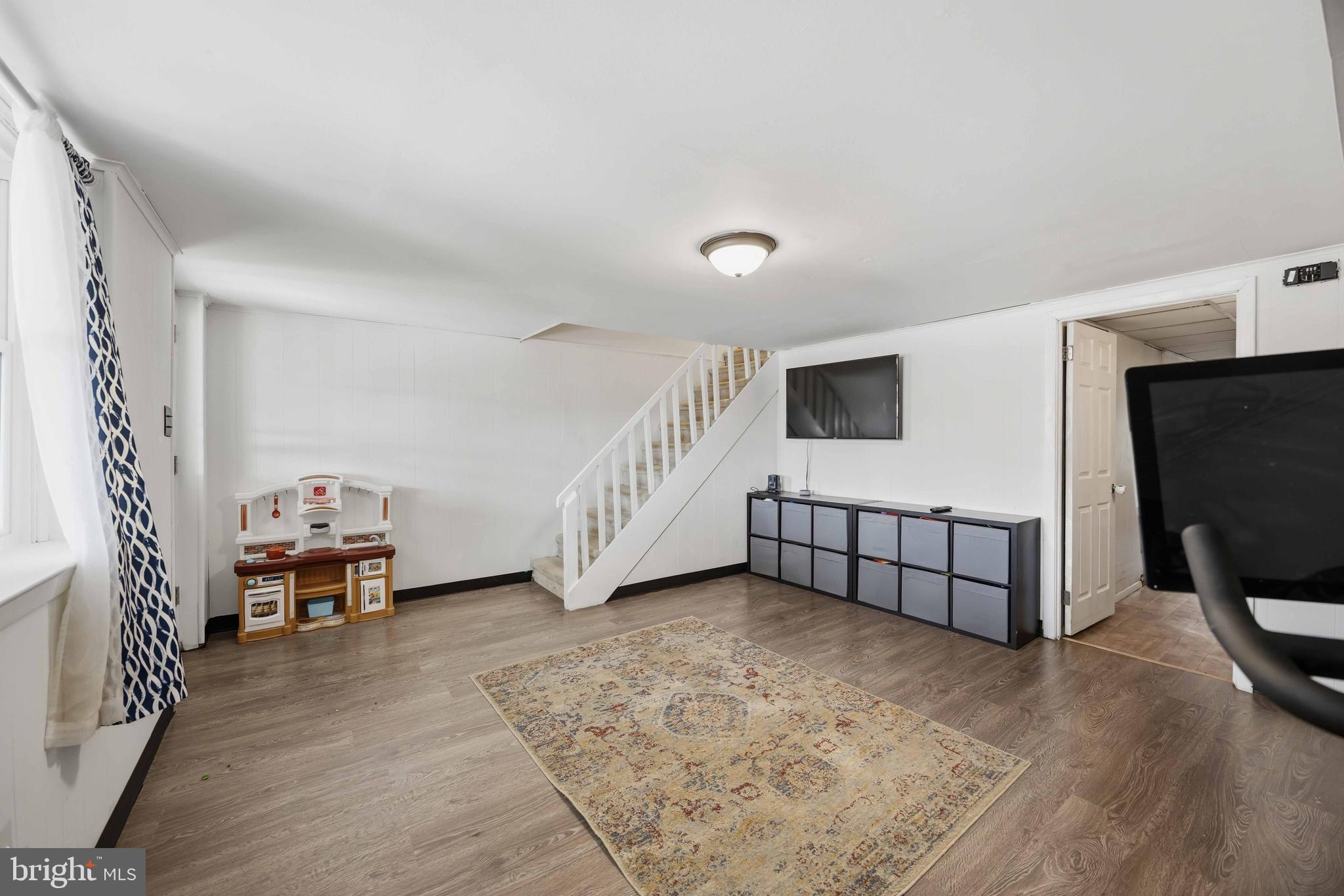 ROXBOROUGH - Residential