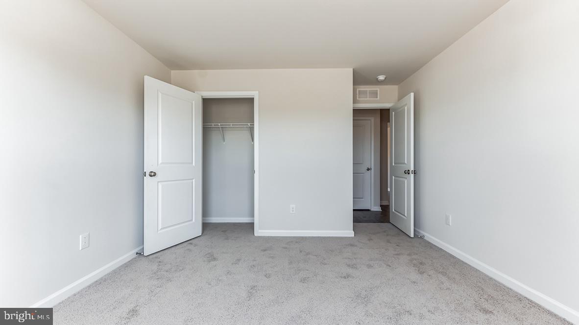 POTTSGROVE HUNT - Residential