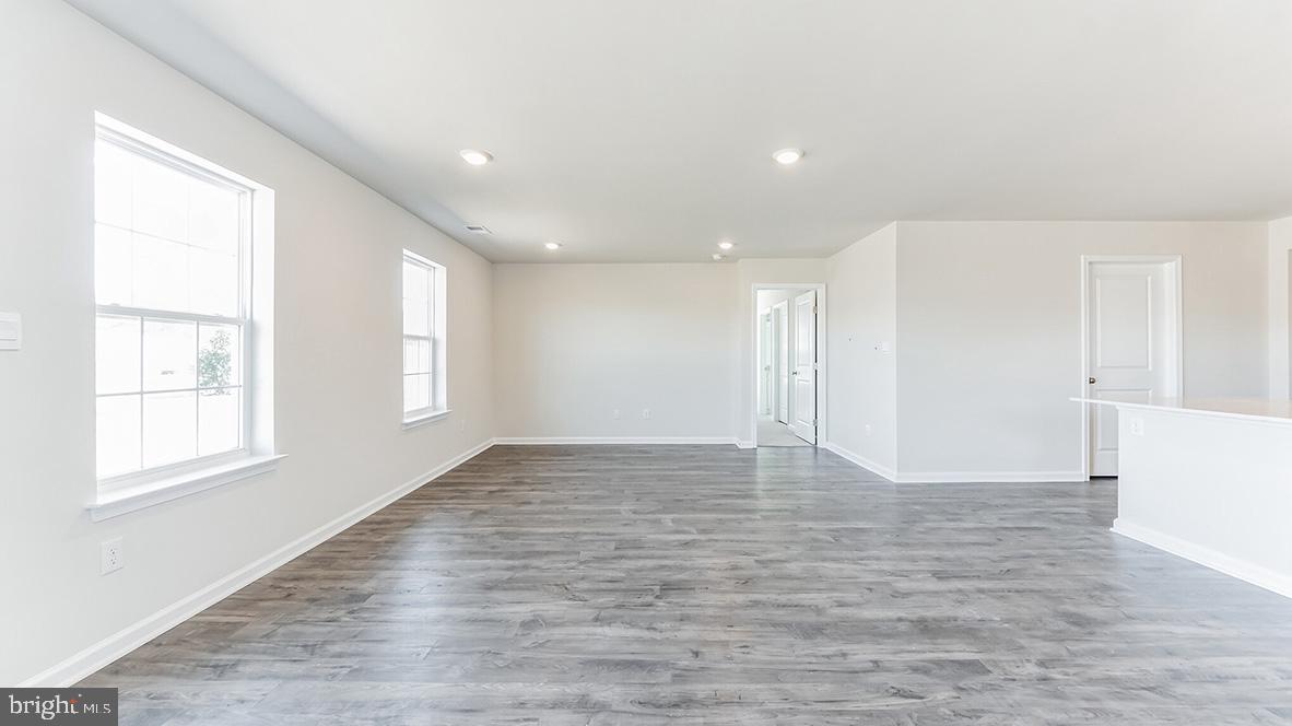 POTTSGROVE HUNT - Residential