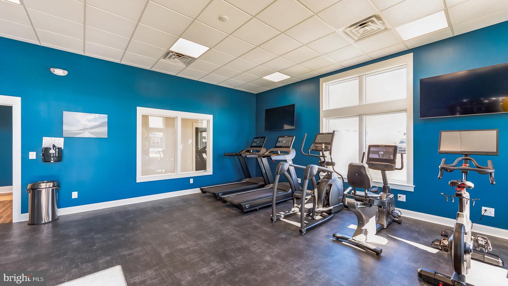 POTTSGROVE HUNT - Residential