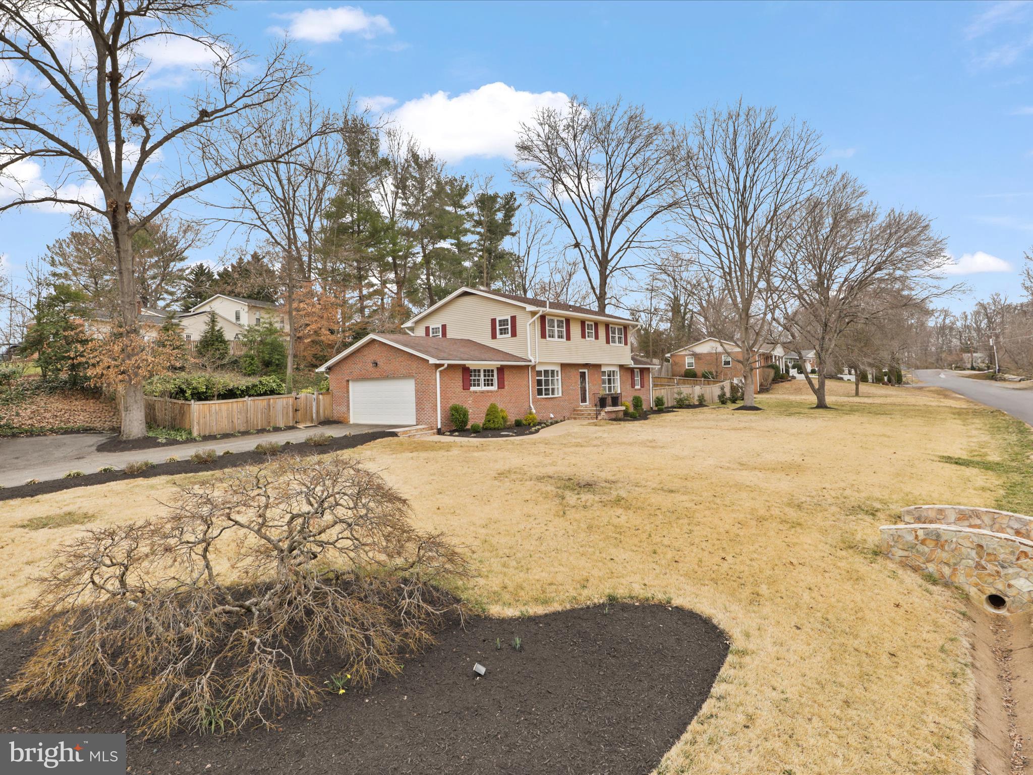 HARBOR VIEW - Residential