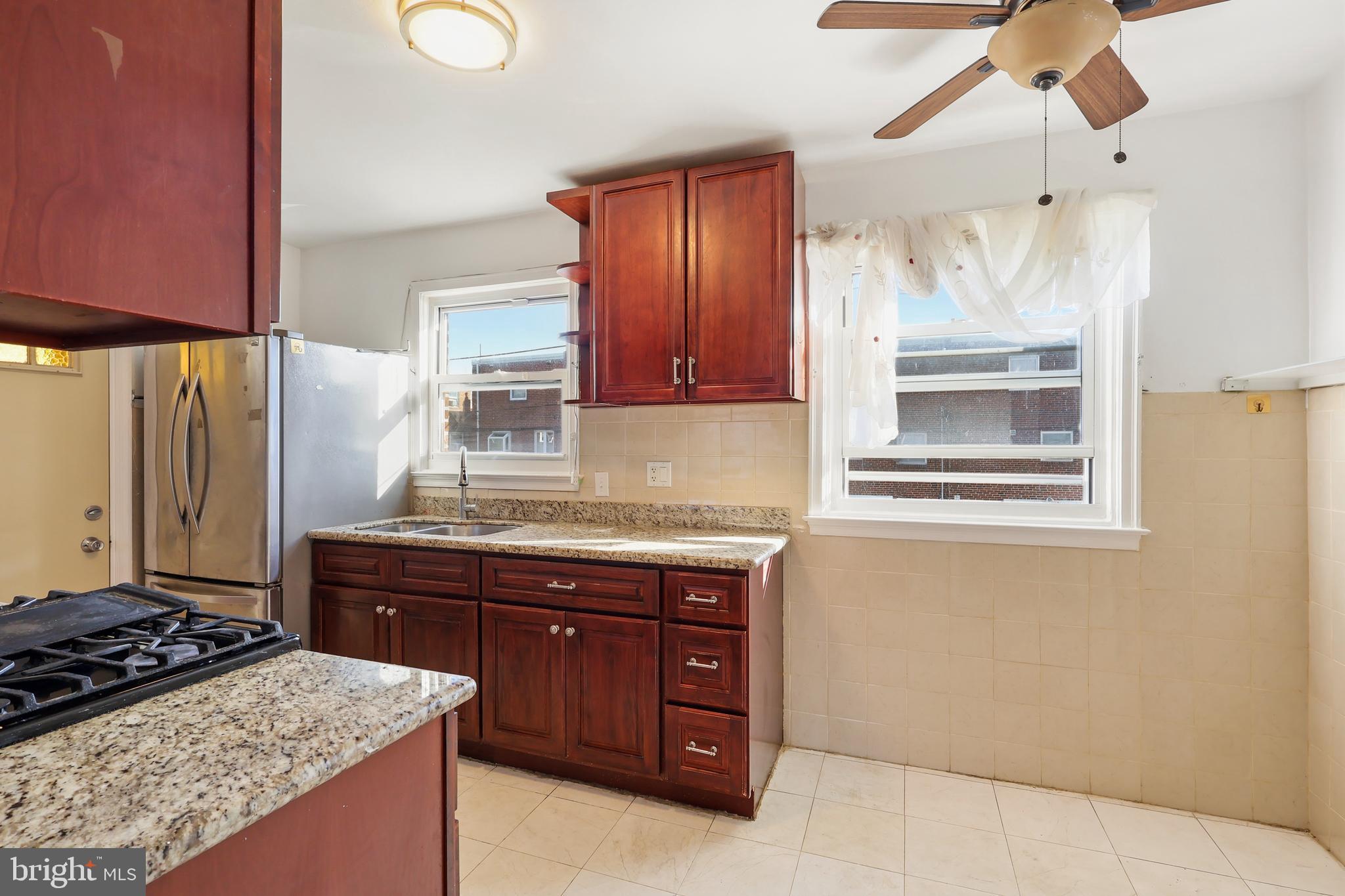 MAYFAIR - Residential