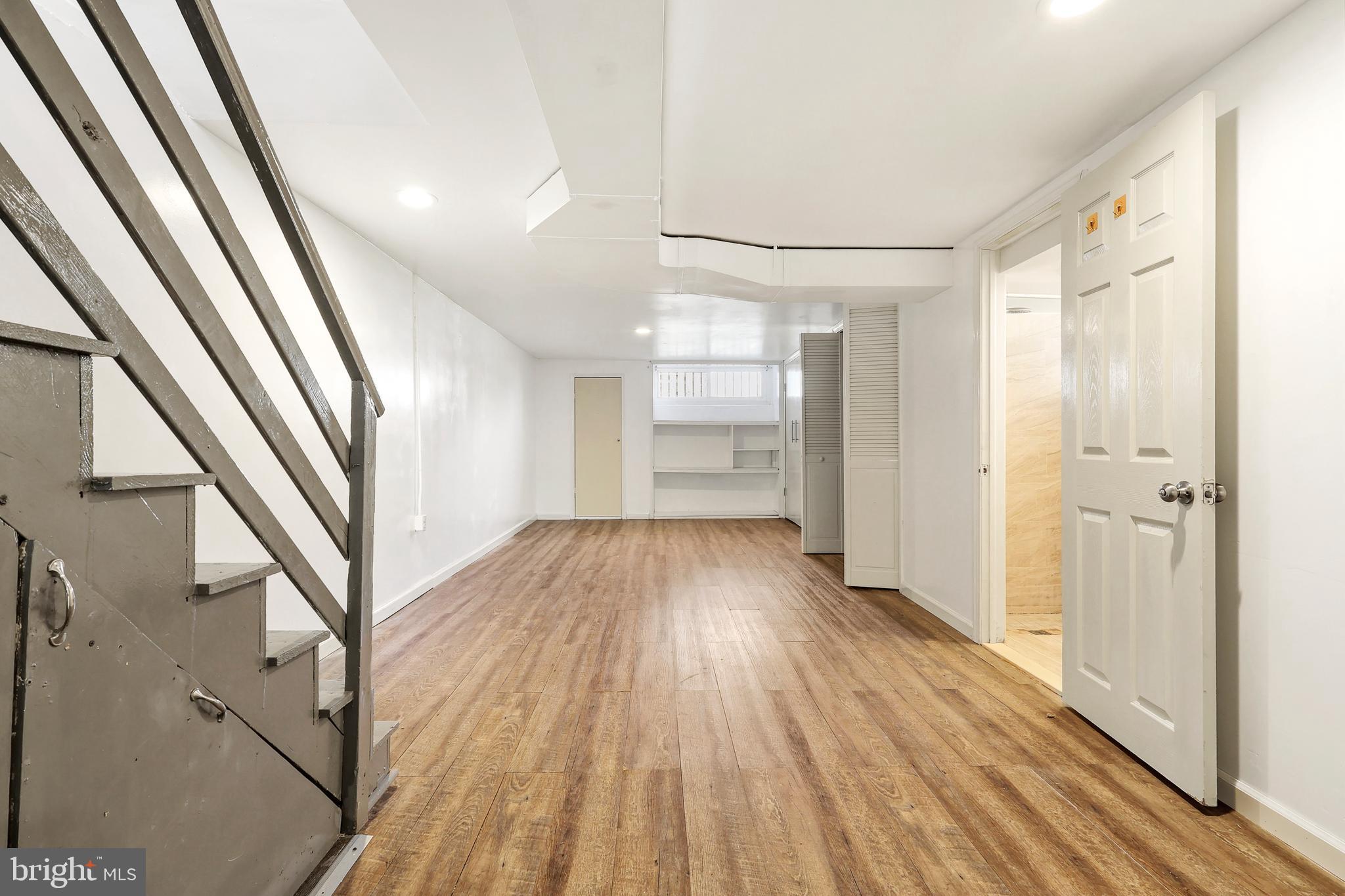 MAYFAIR - Residential