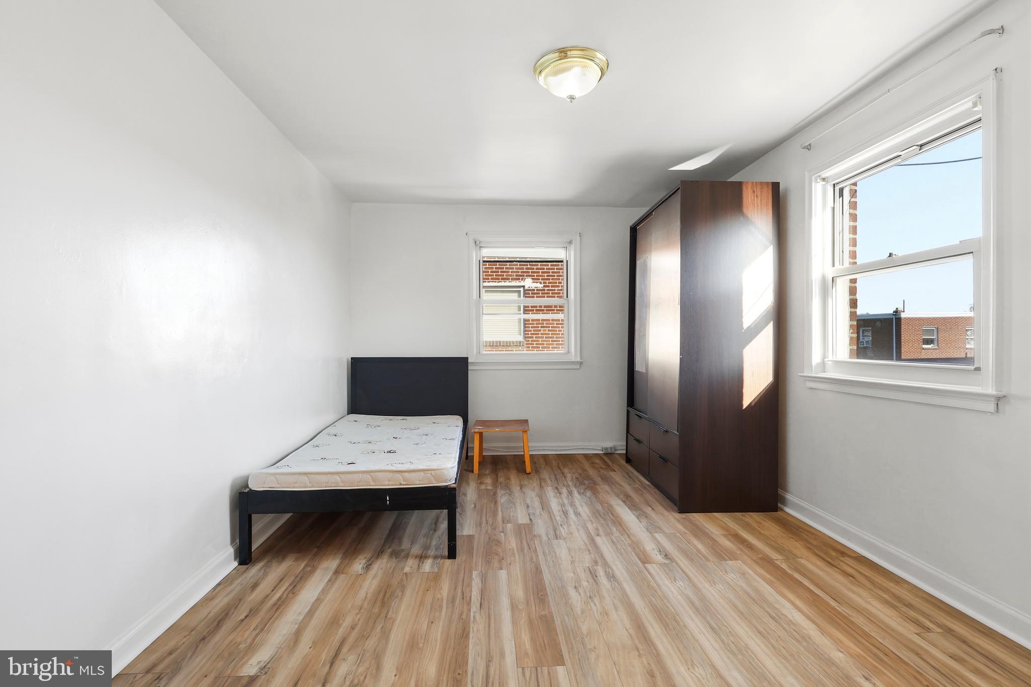 MAYFAIR - Residential