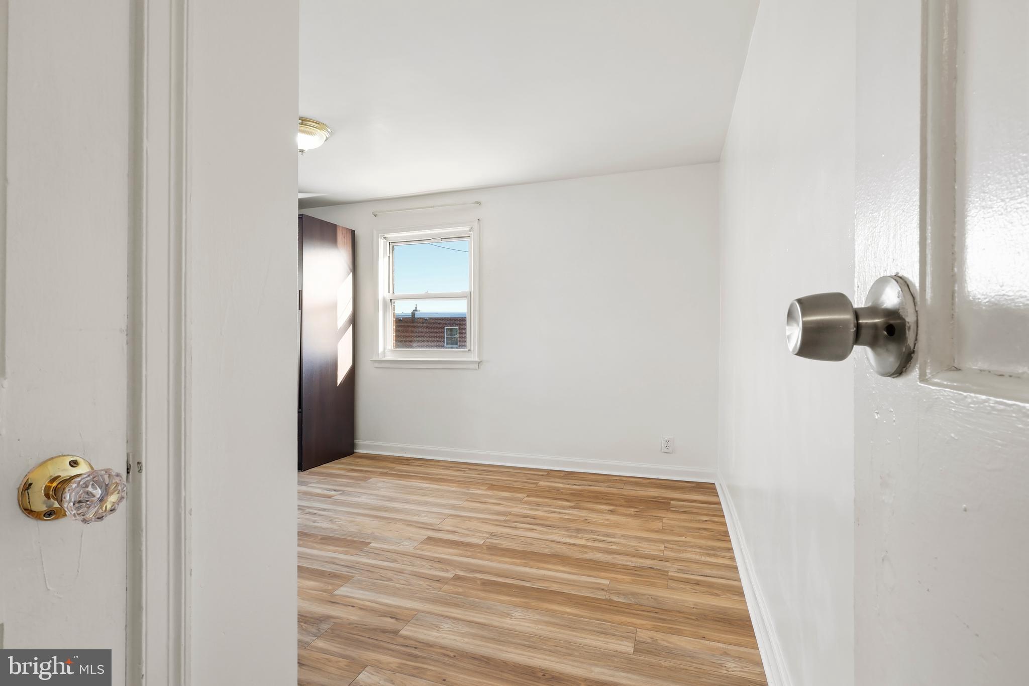 MAYFAIR - Residential