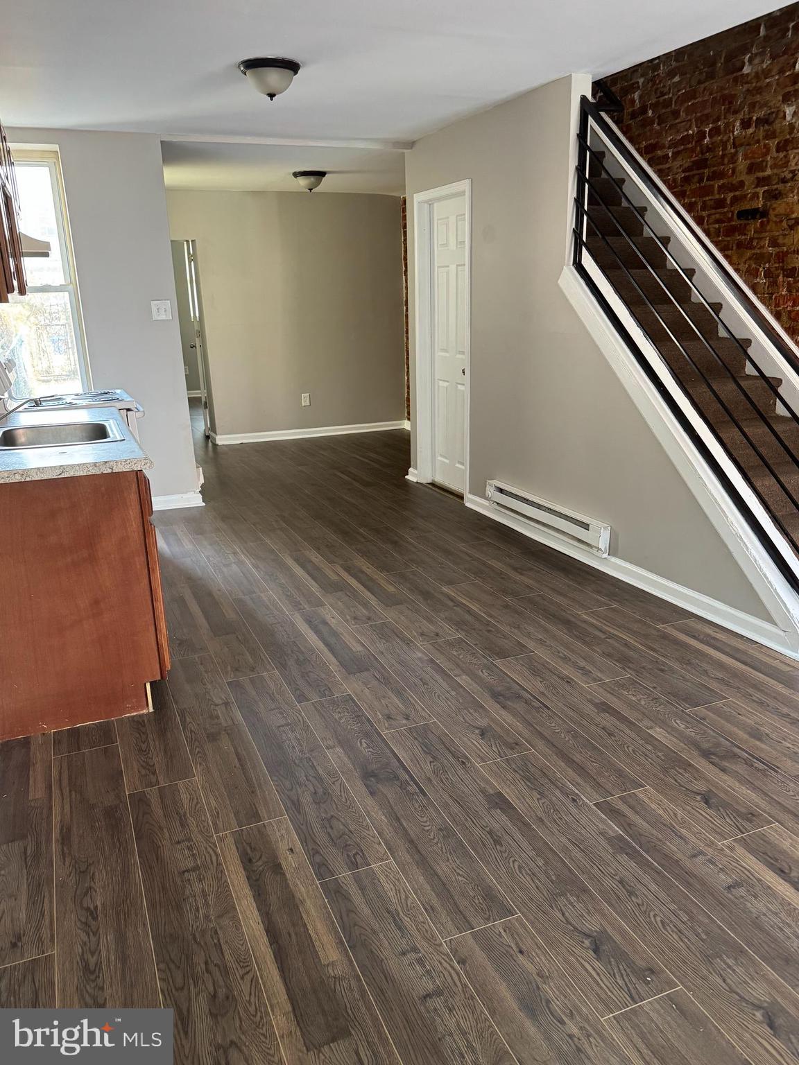 KENSINGTON - Residential