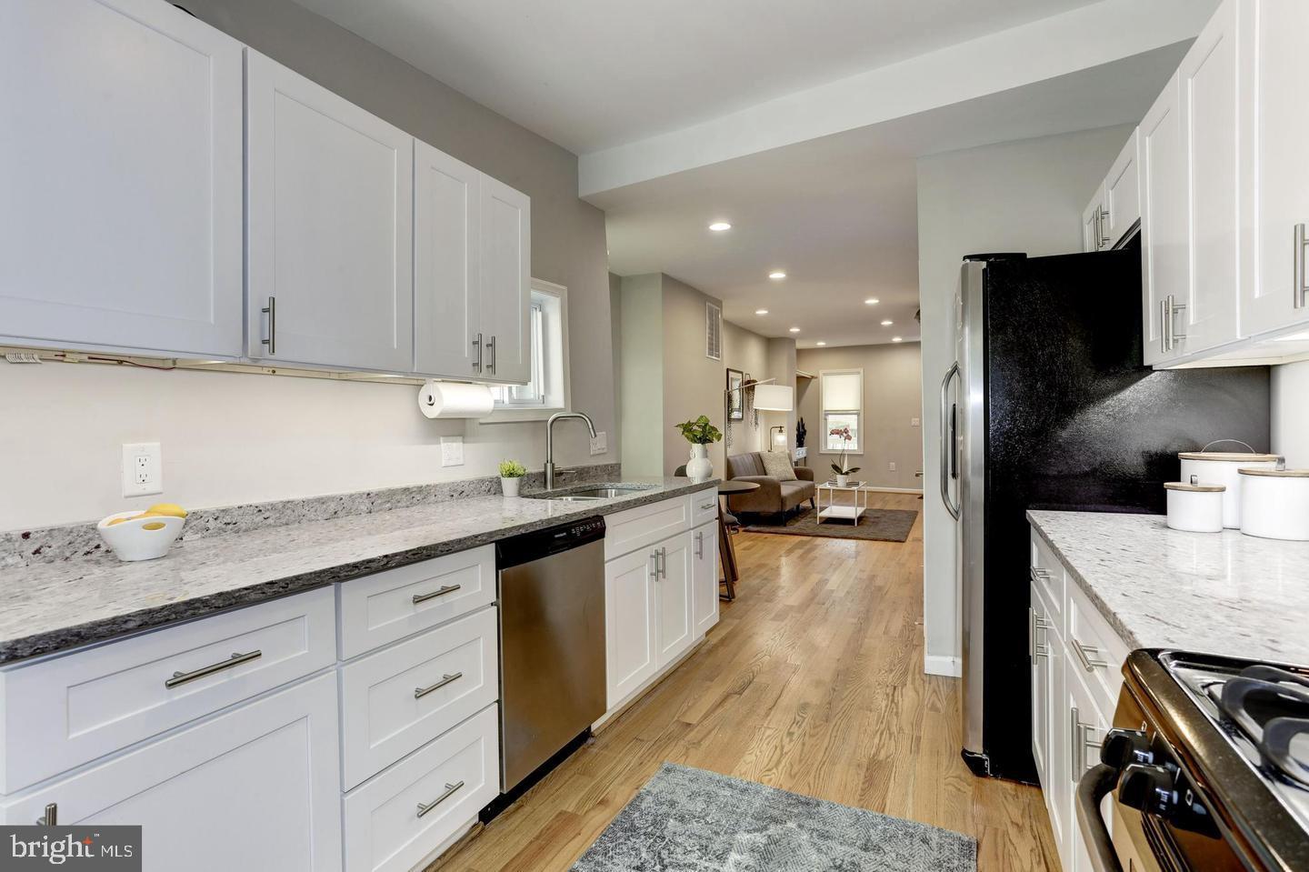 1816 MINNESOTA AVENUE SE