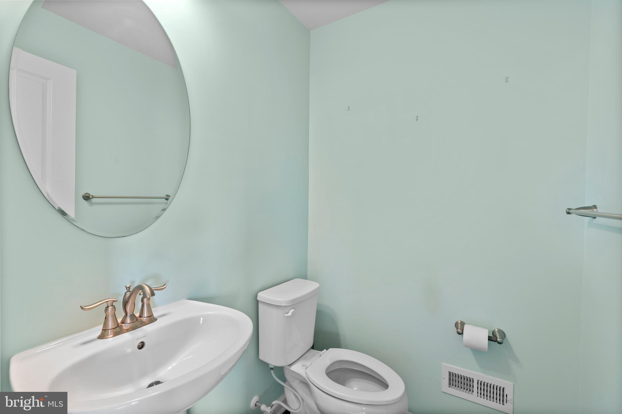 SCENIC MANOR - Residential