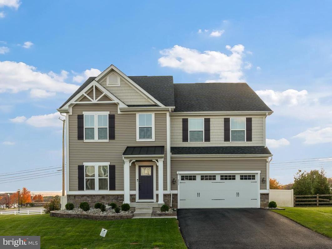 SCENIC MANOR - Residential