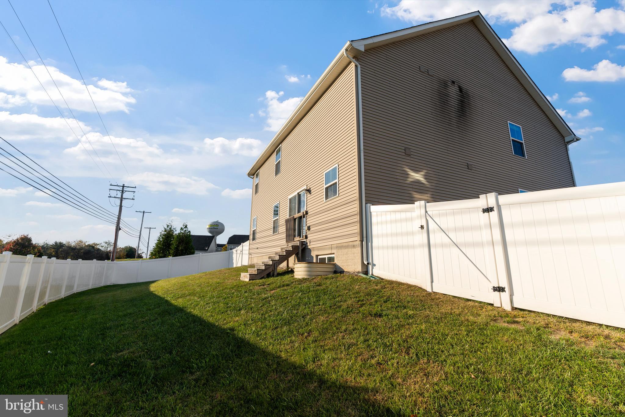 SCENIC MANOR - Residential