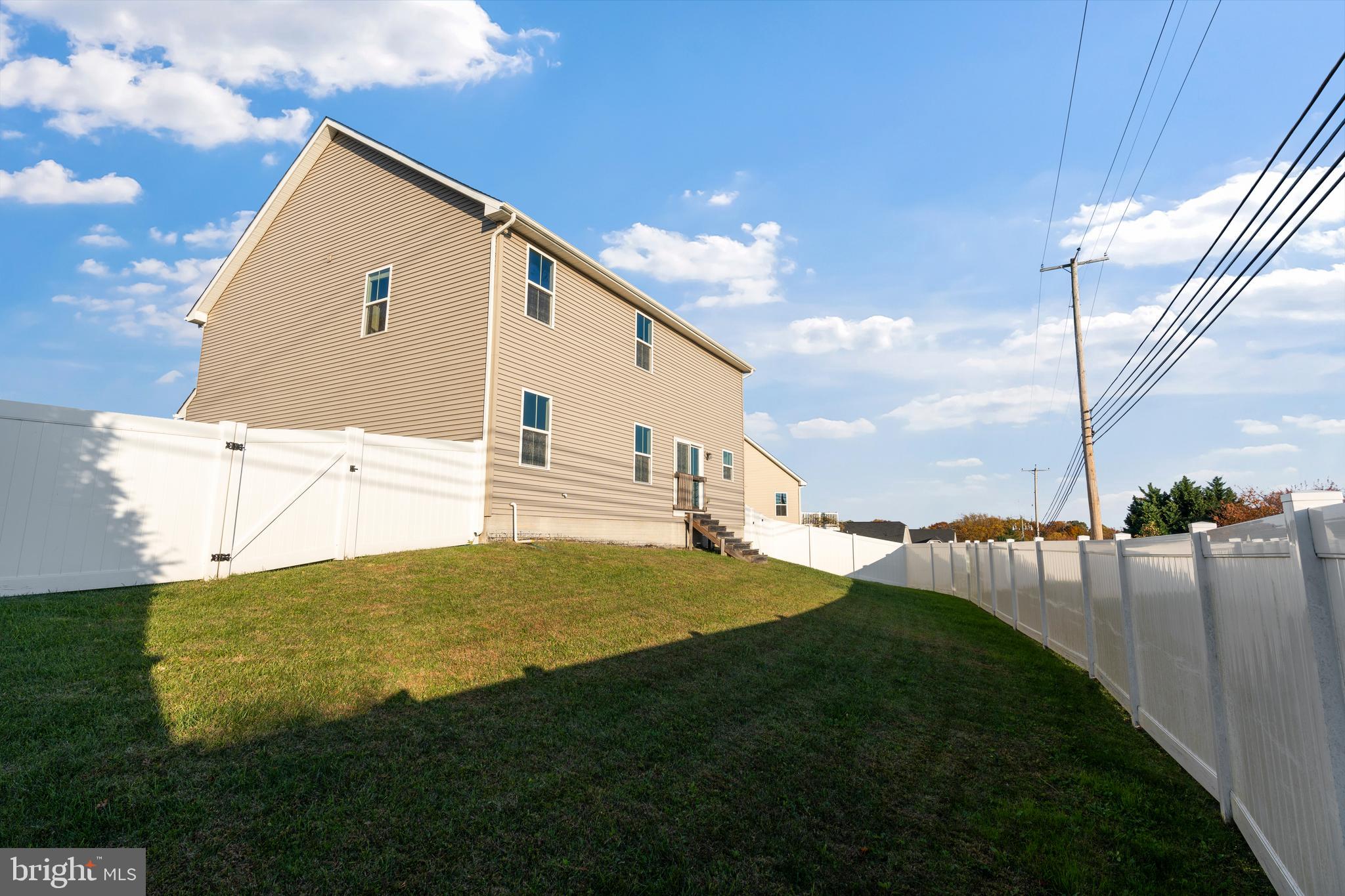 SCENIC MANOR - Residential