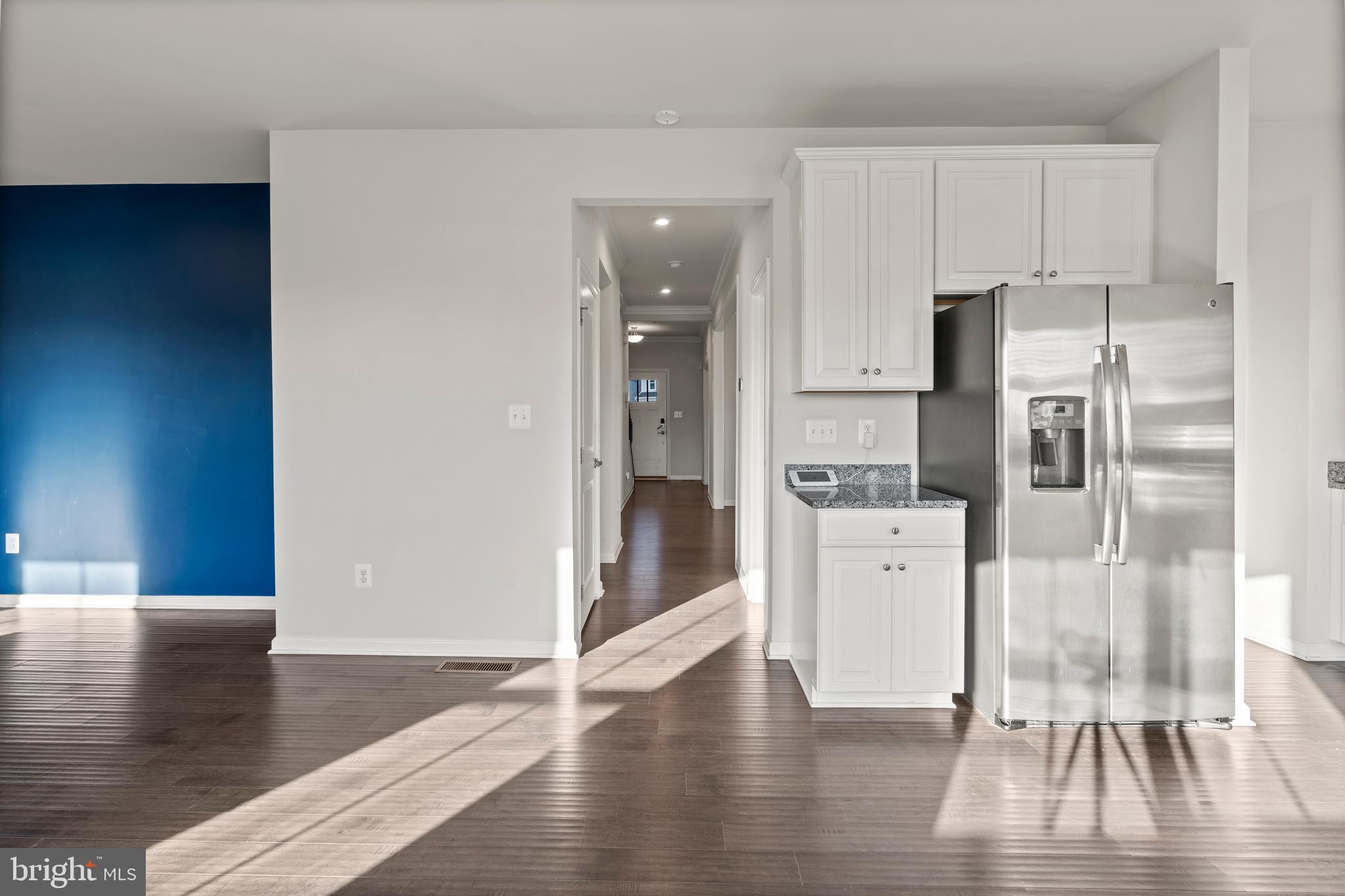 SCENIC MANOR - Residential