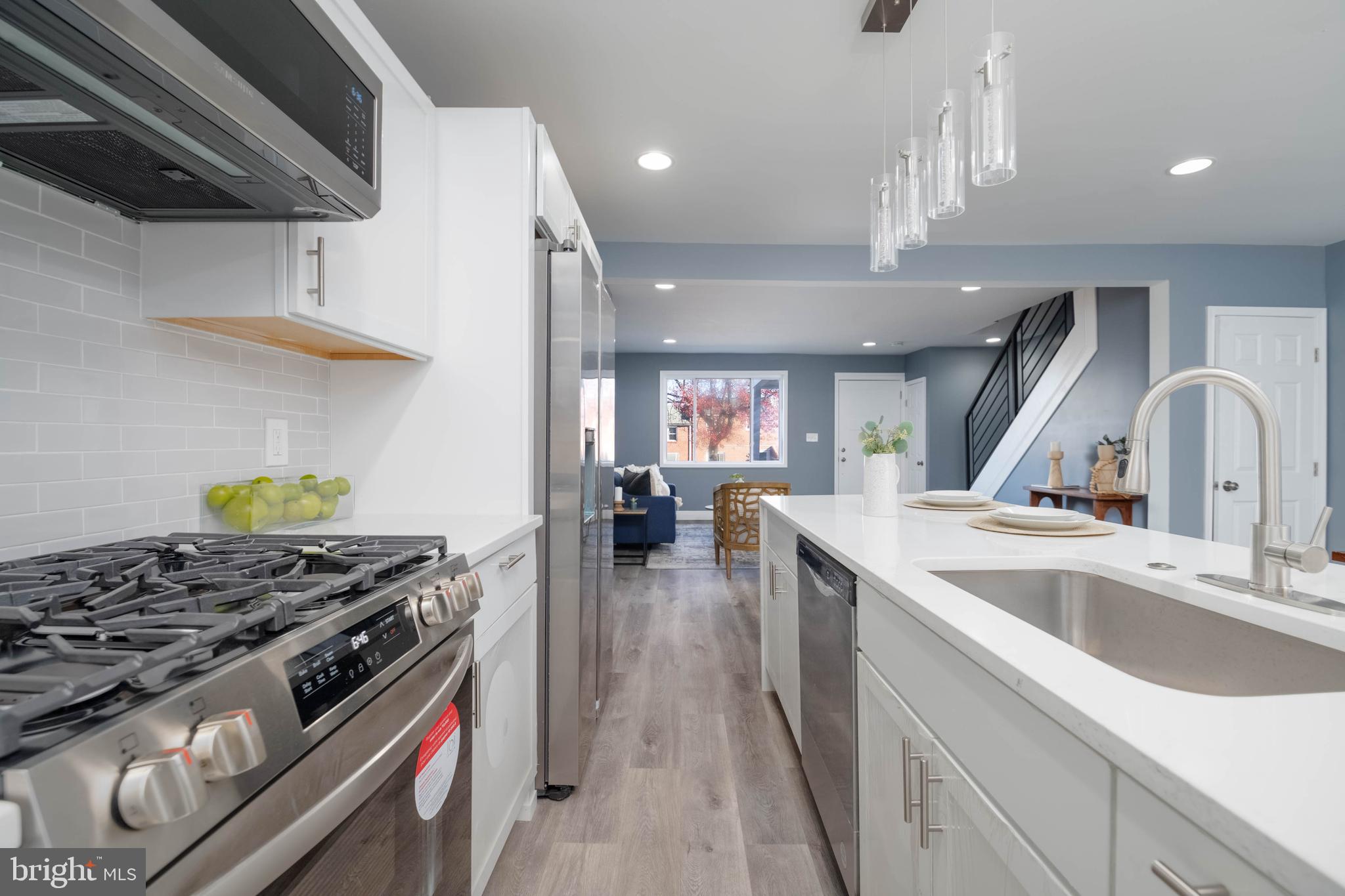 BALTIMORE HIGHLANDS - Residential