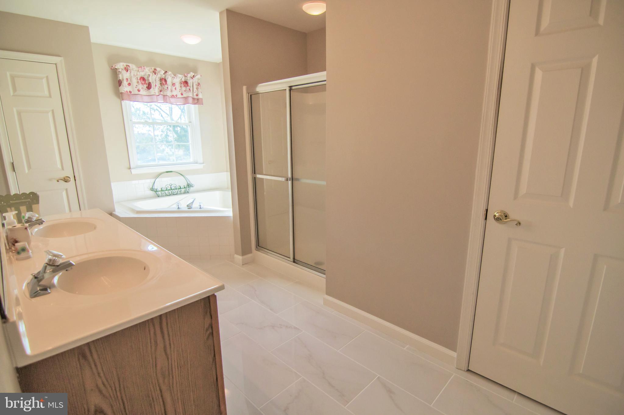 TOWER GARDENS - Residential