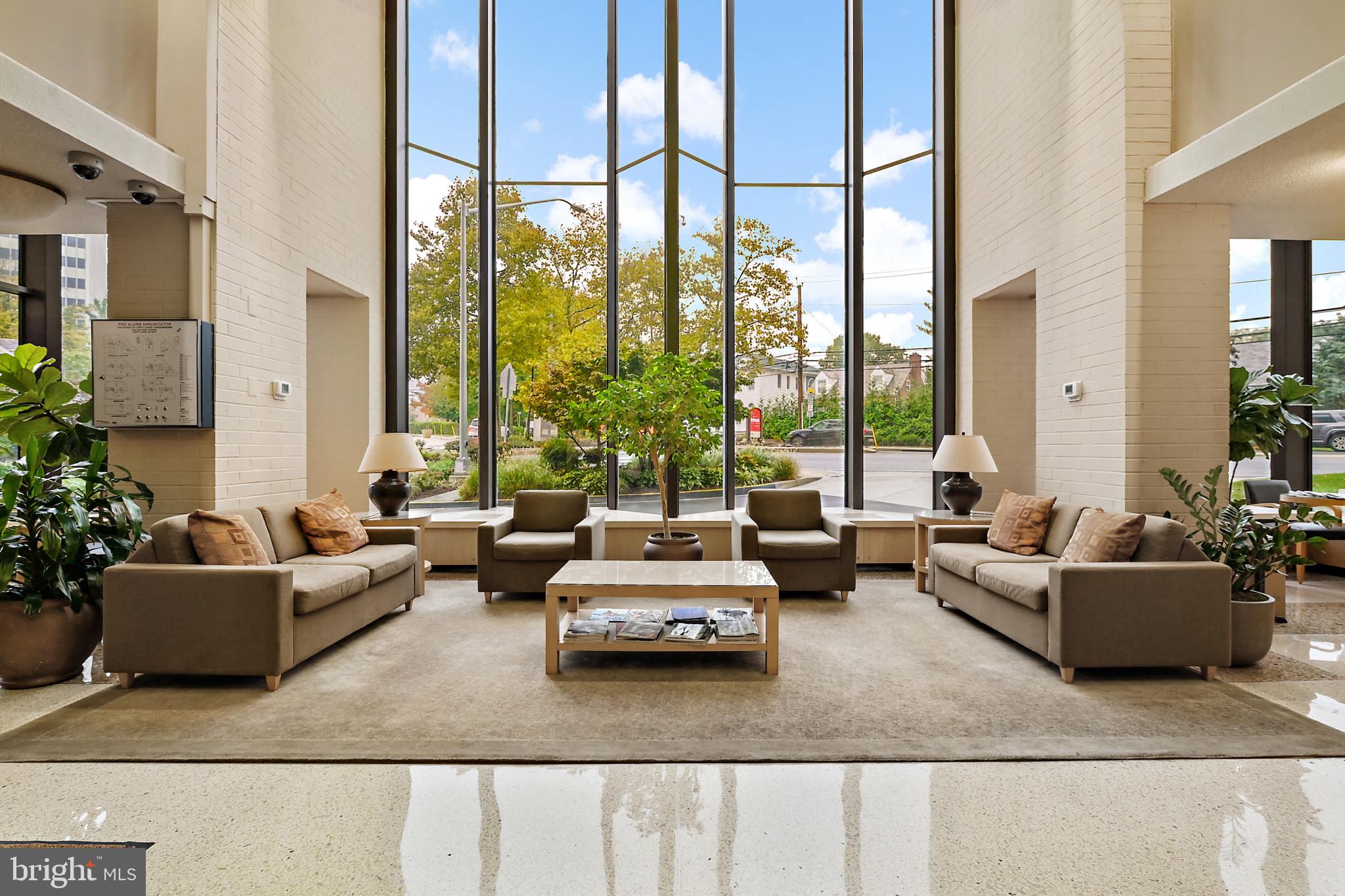 THE RIVIERA OF CHEVY CHASE - Residential Lease