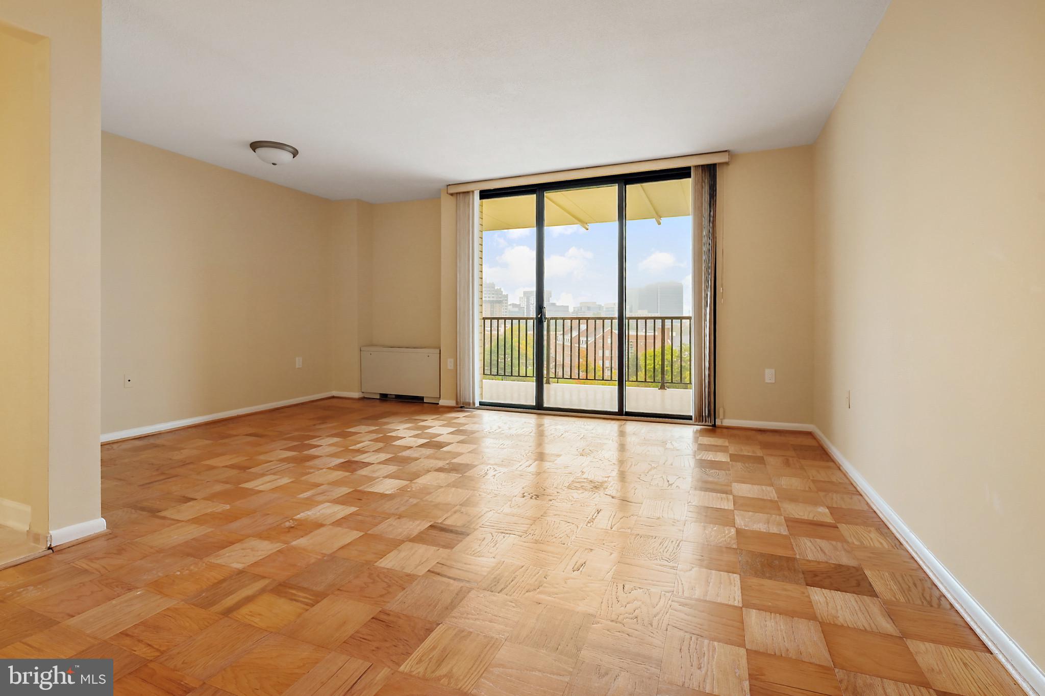 THE RIVIERA OF CHEVY CHASE - Residential Lease