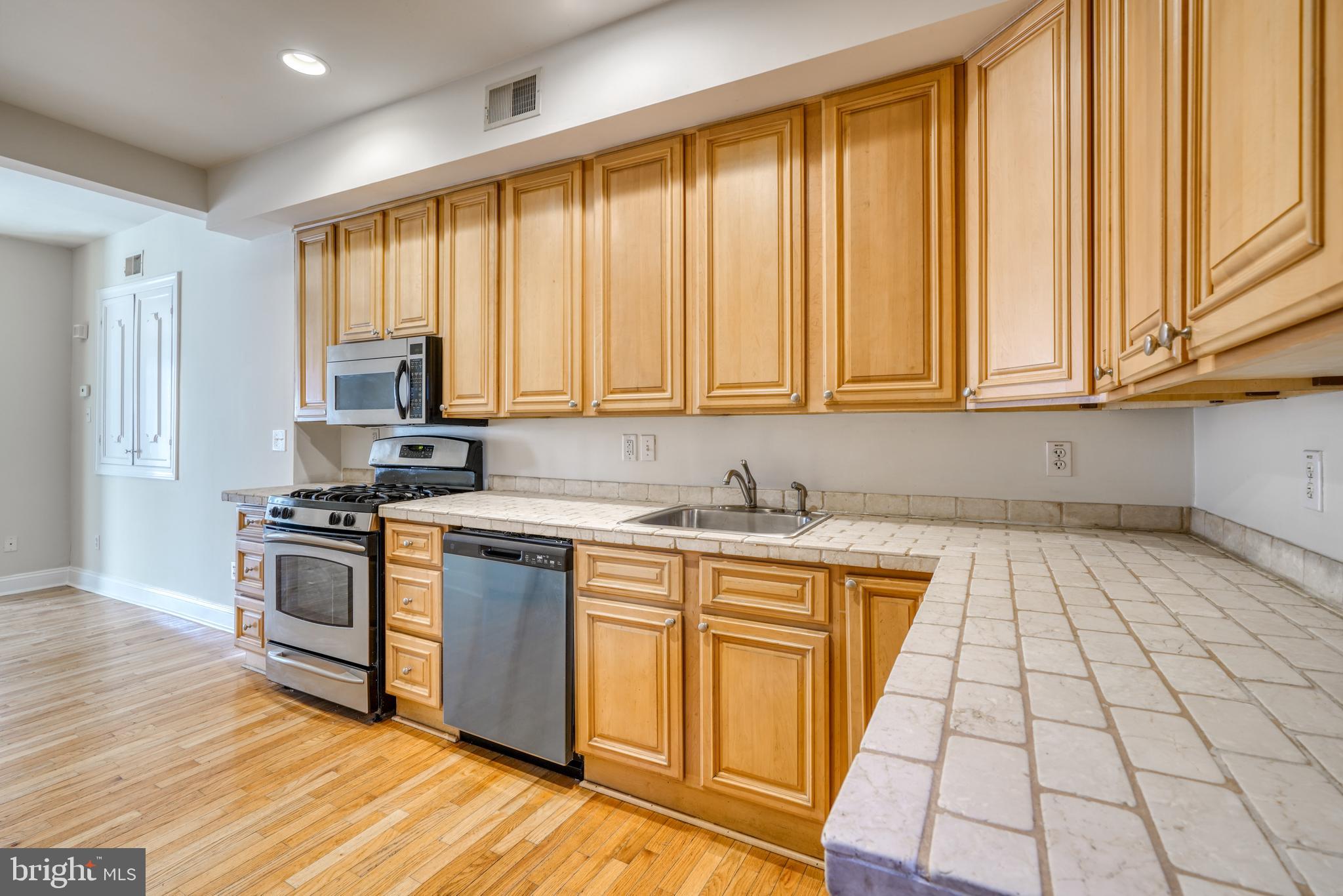 UPPER FELLS POINT - Residential Lease