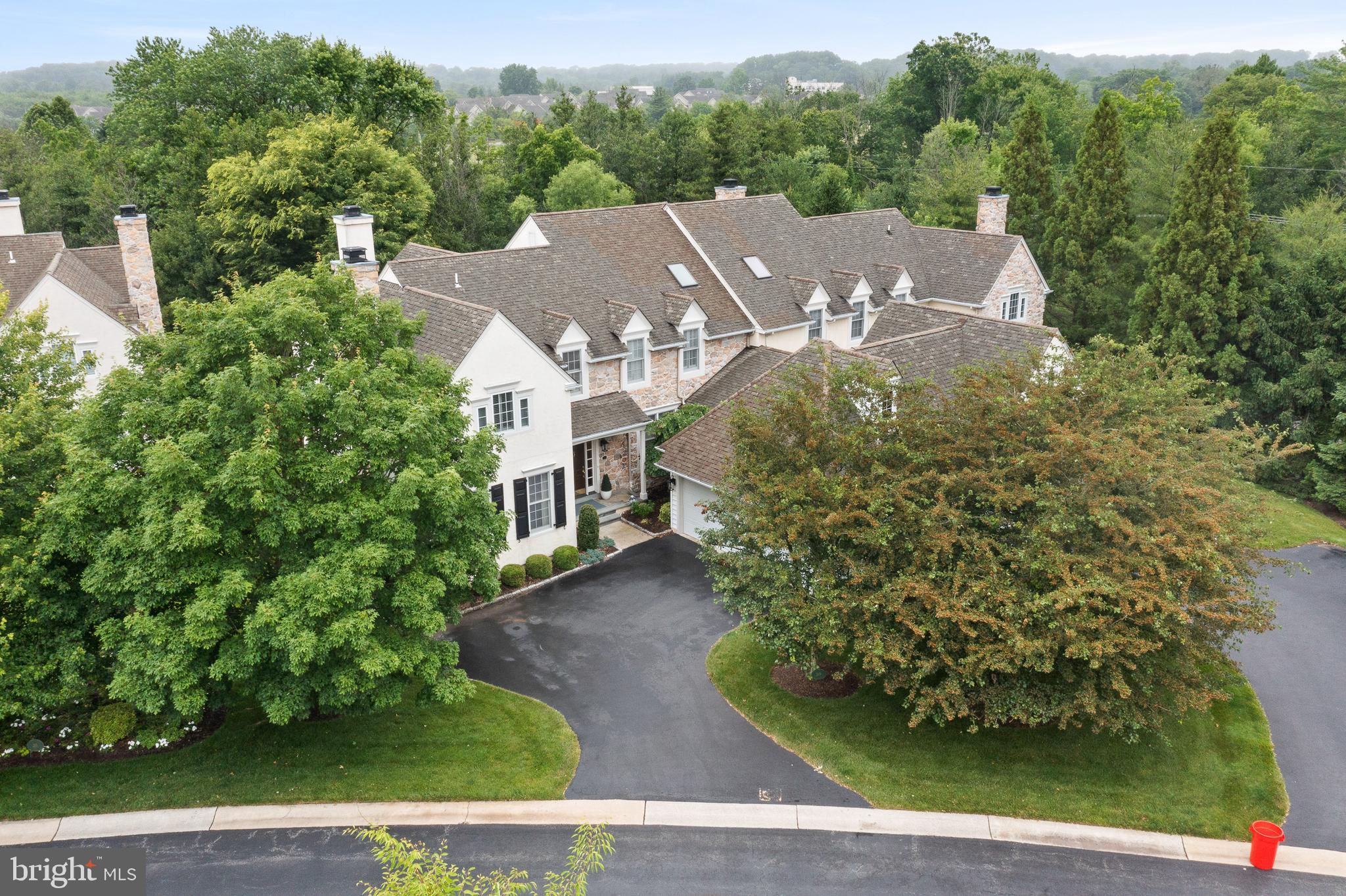 APPLEBROOK - Residential