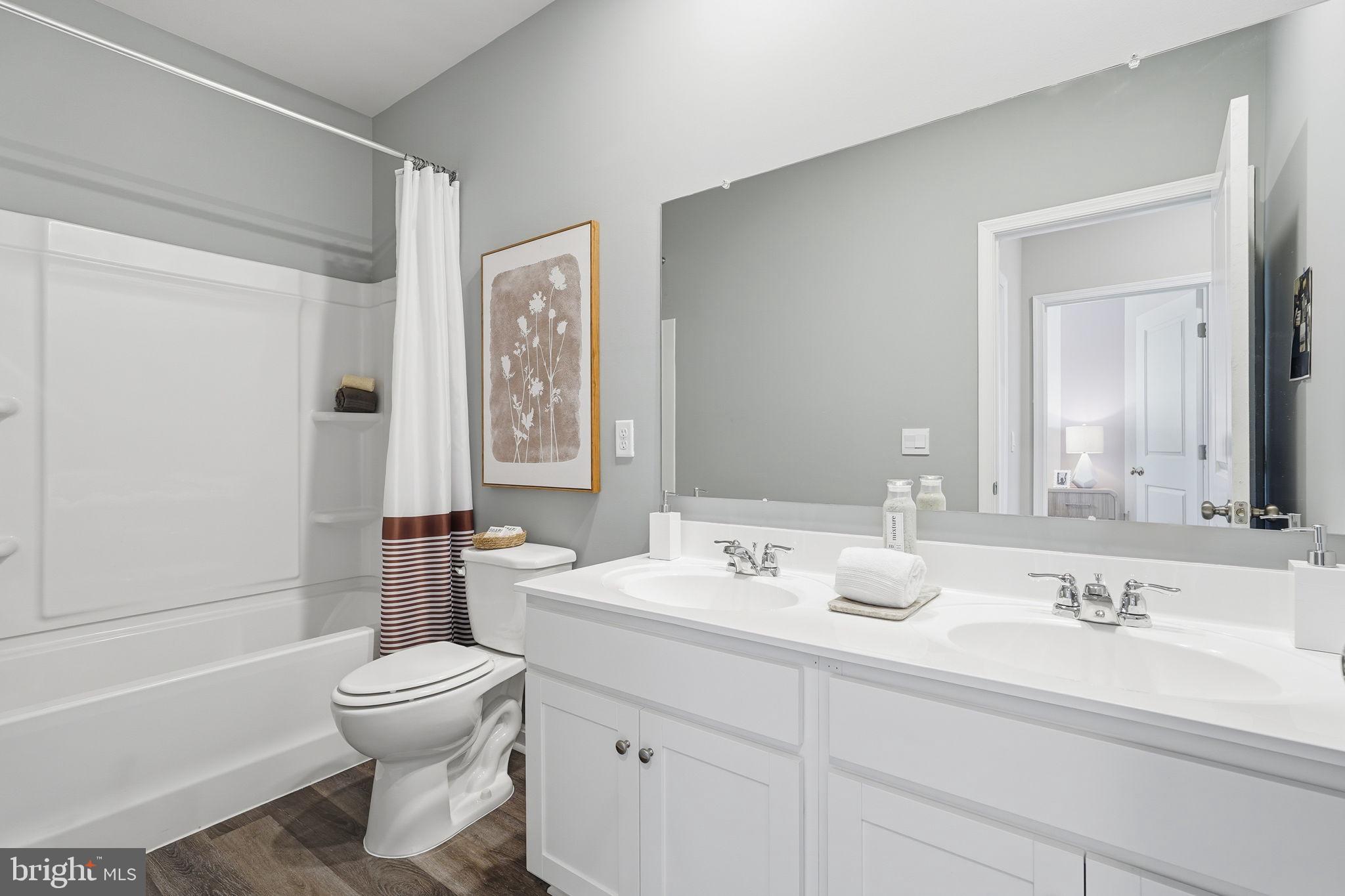 SPRING LAKES - Residential