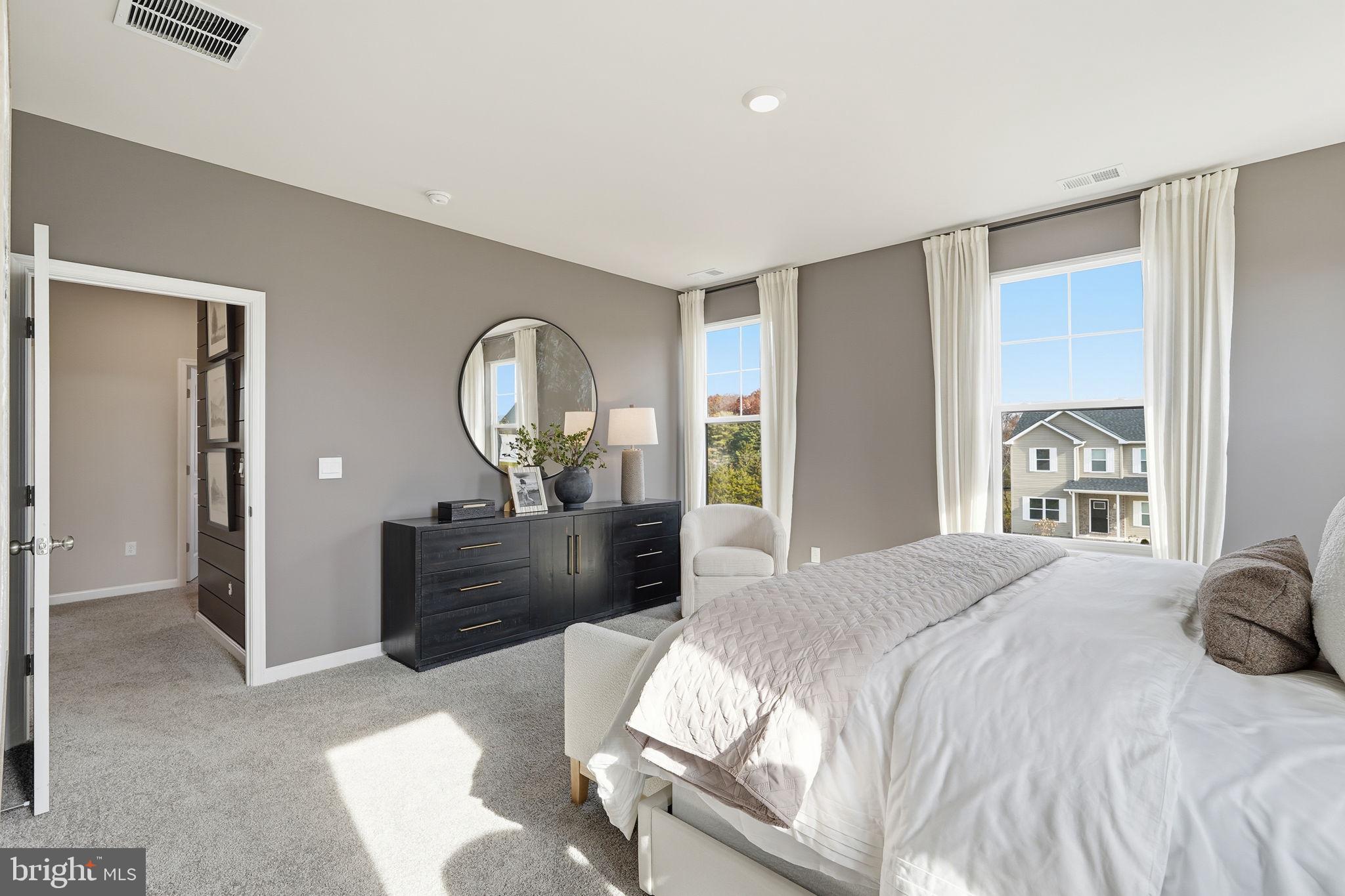 SPRING LAKES - Residential