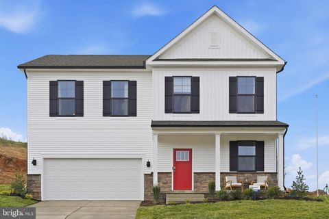 7 LEXINGTON LANE STAUNTON VA 24401