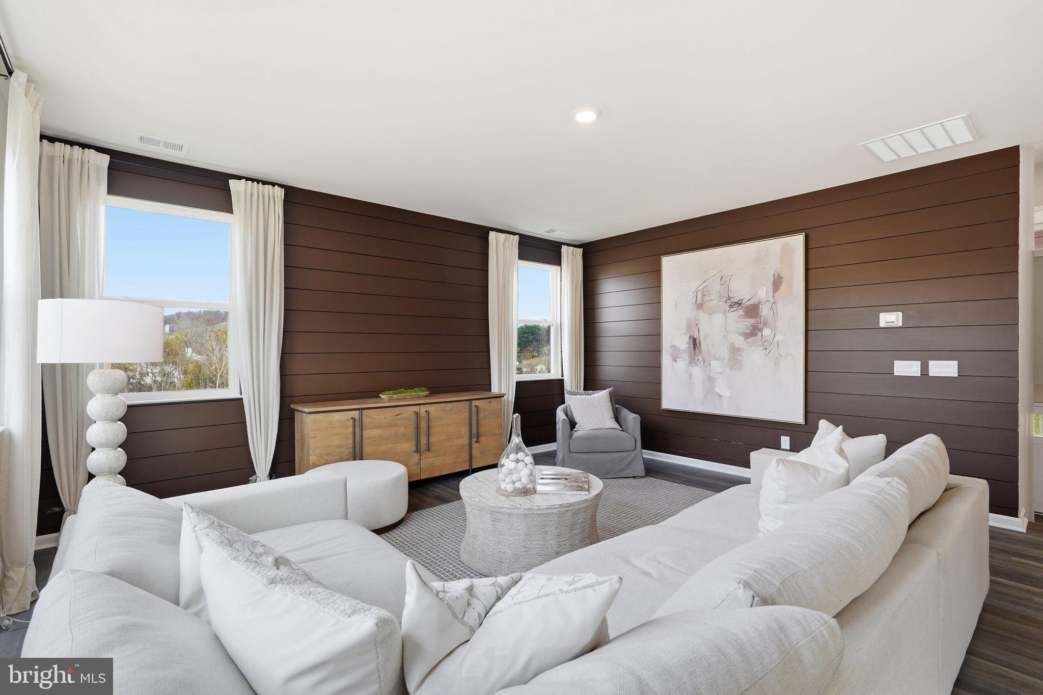 SPRING LAKES - Residential