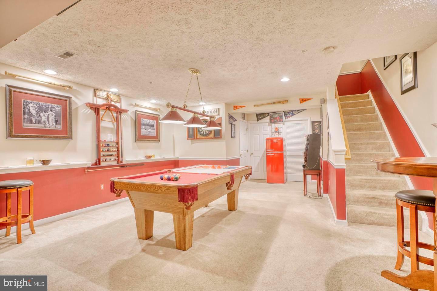 BRIGHT OAKS - Residential Lease