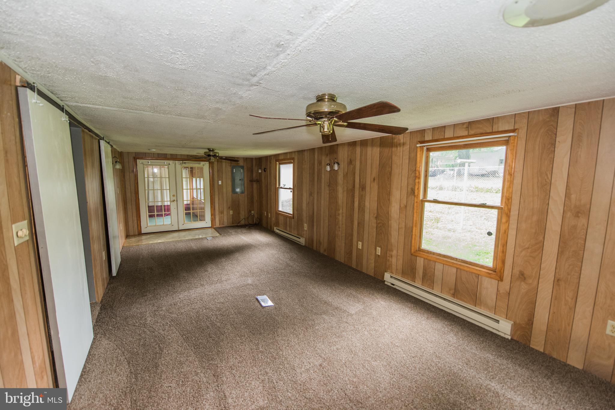 FOX GLEN - Residential