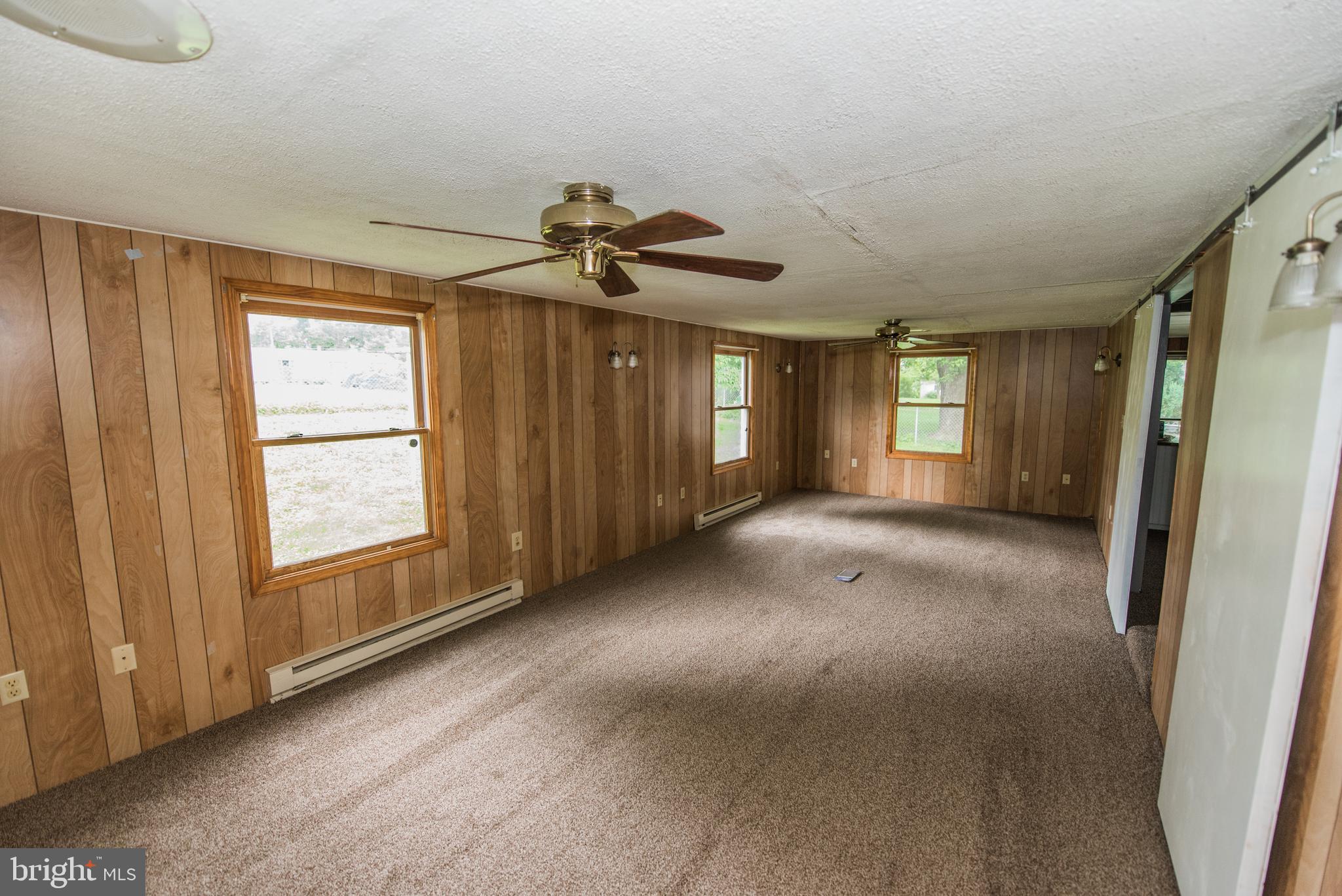 FOX GLEN - Residential