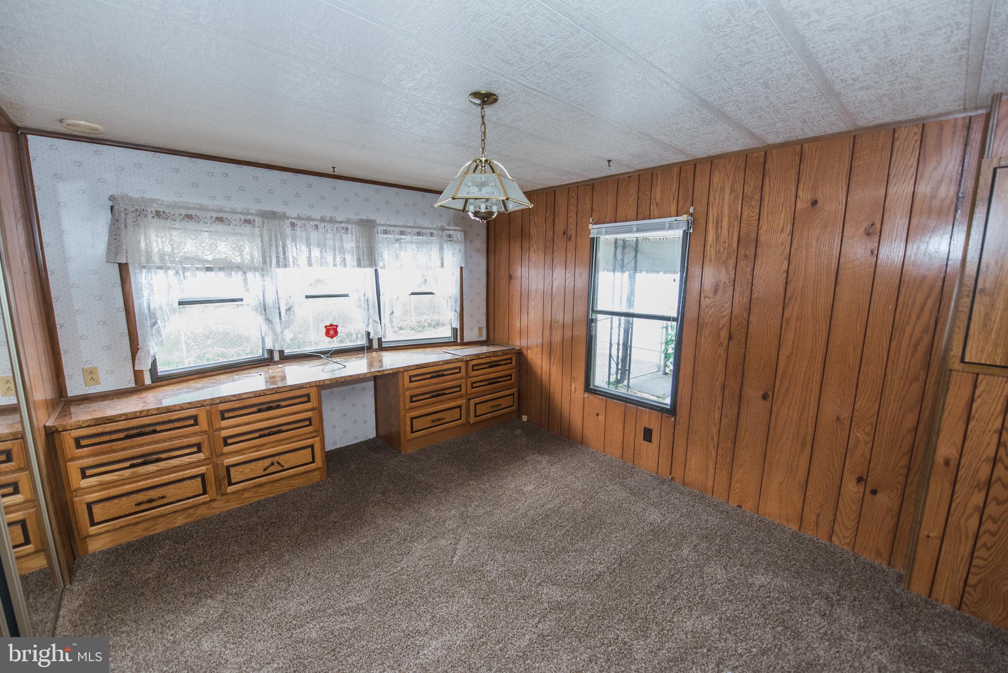 FOX GLEN - Residential