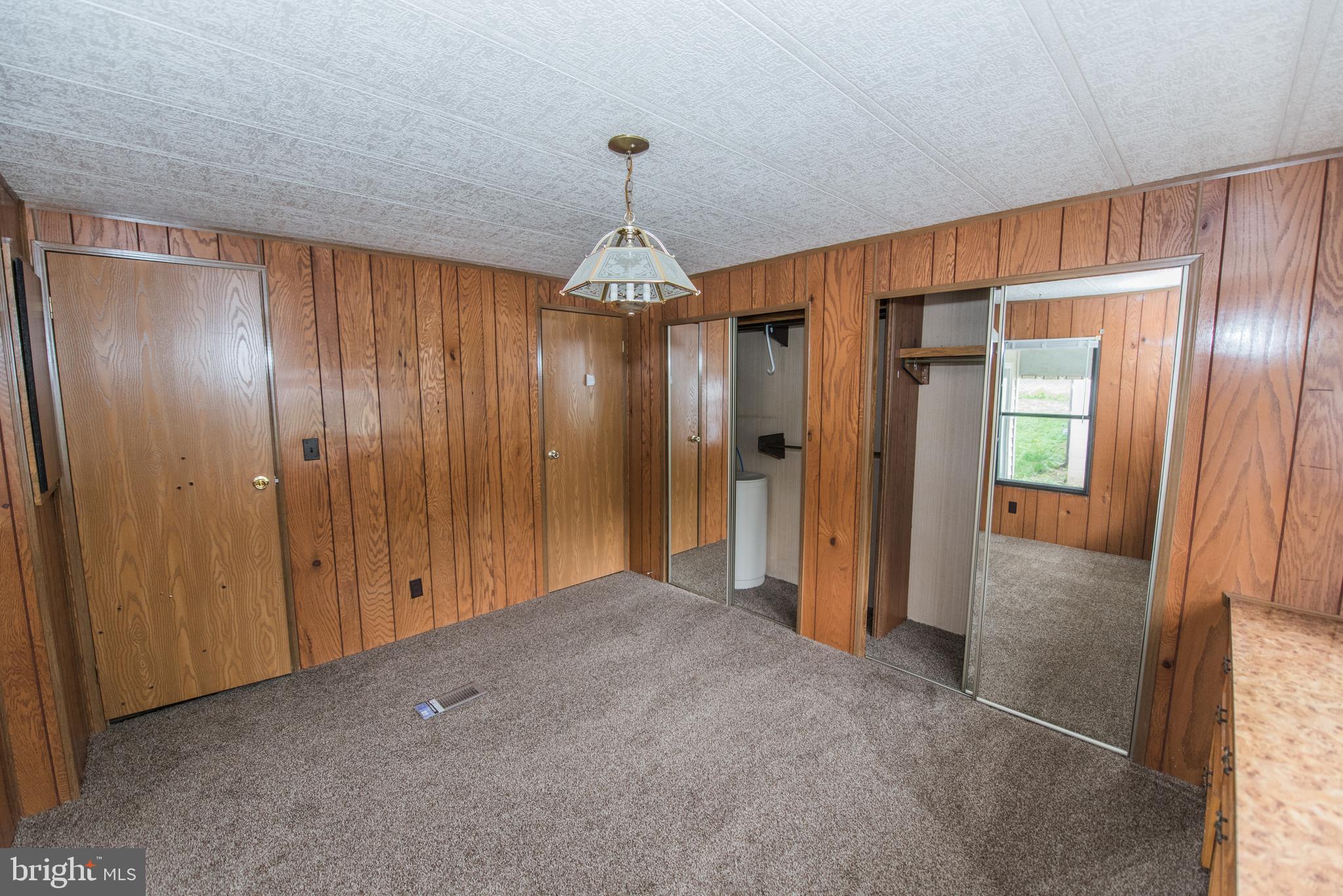 FOX GLEN - Residential