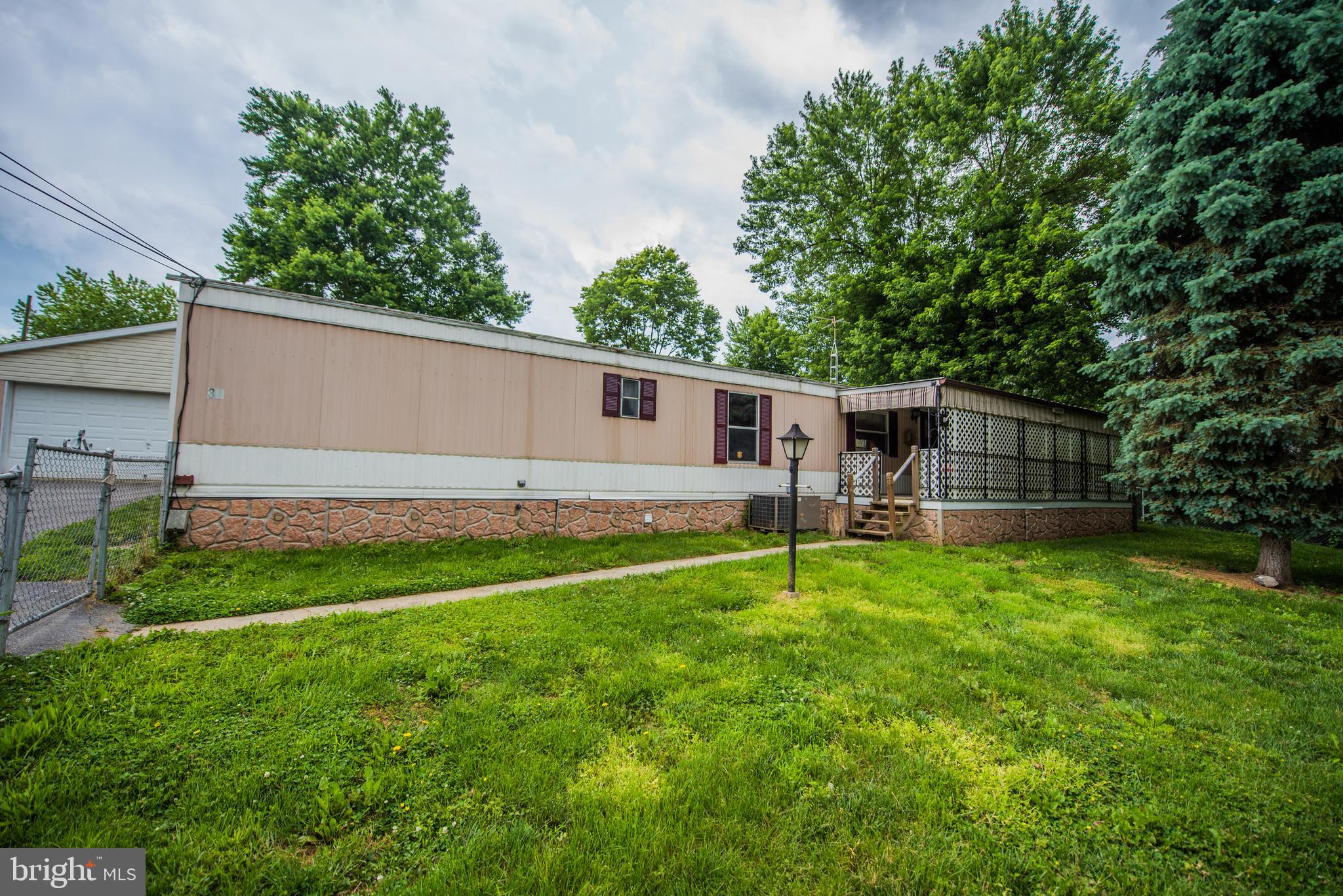 FOX GLEN - Residential