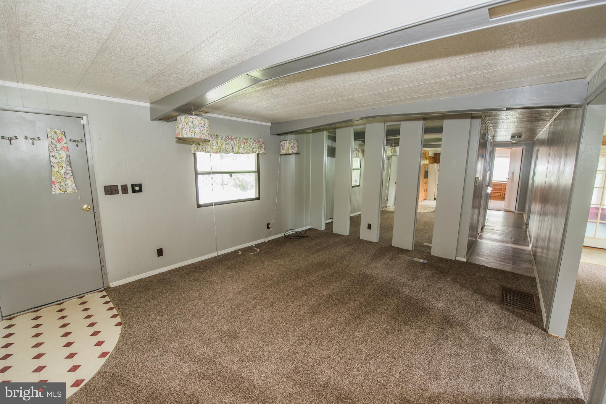 FOX GLEN - Residential