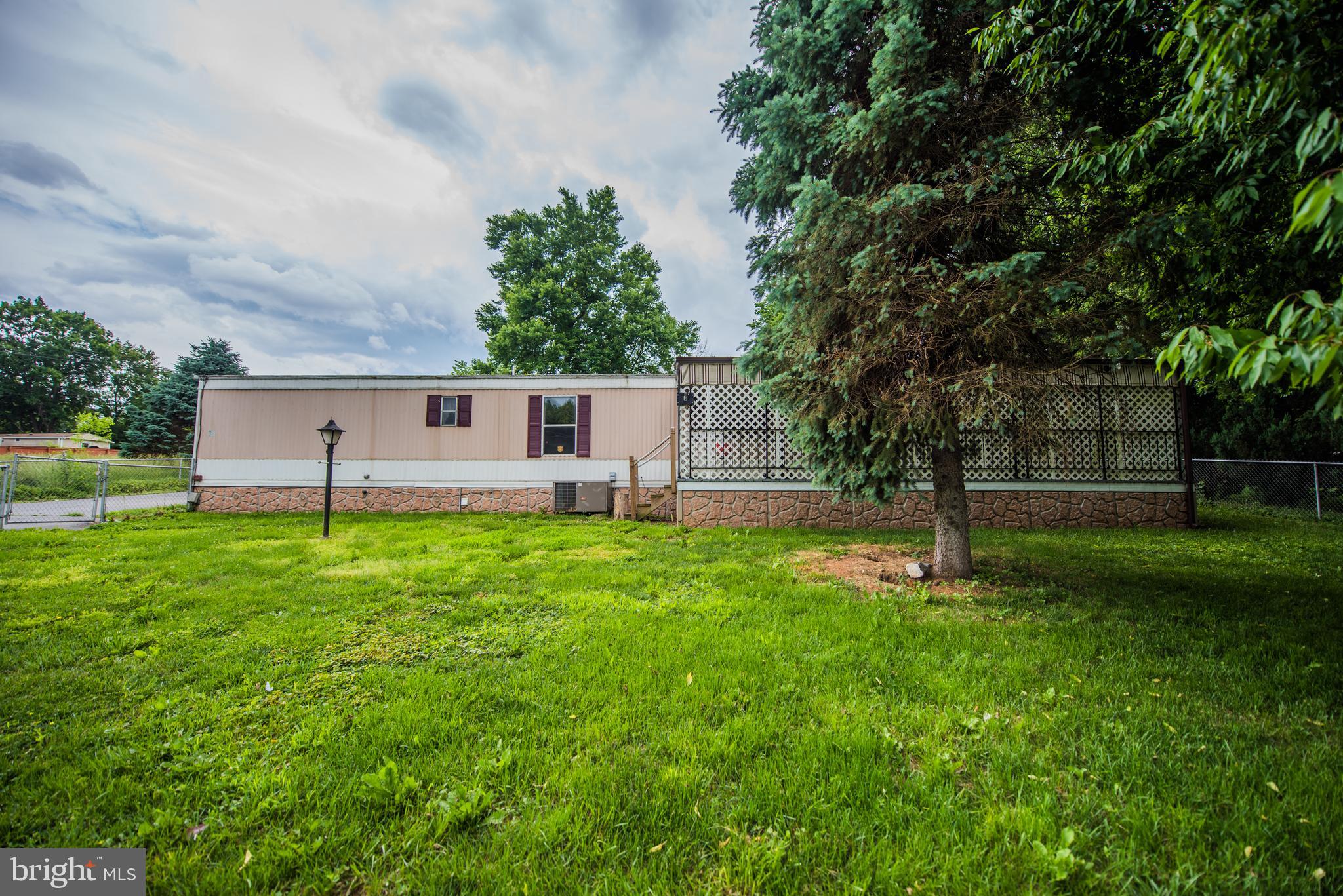 FOX GLEN - Residential