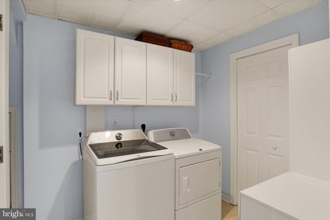 Tiny photo for 118 Nittany Dr, MECHANICSBURG, PA 17055 (MLS # PACB2052824)