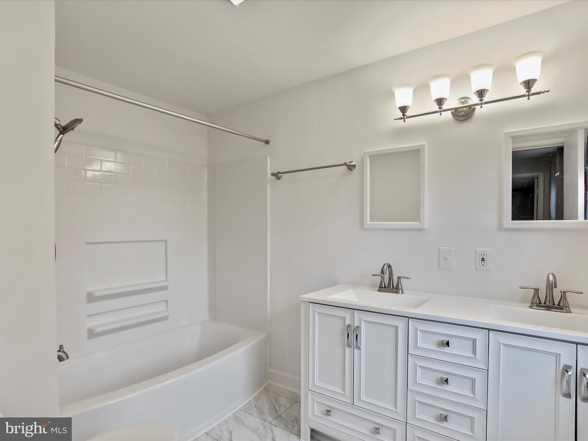 PARK HEIGHTS - Residential