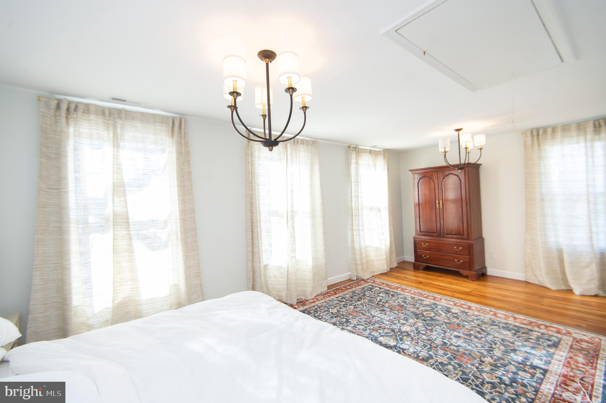 EASTON - Residential