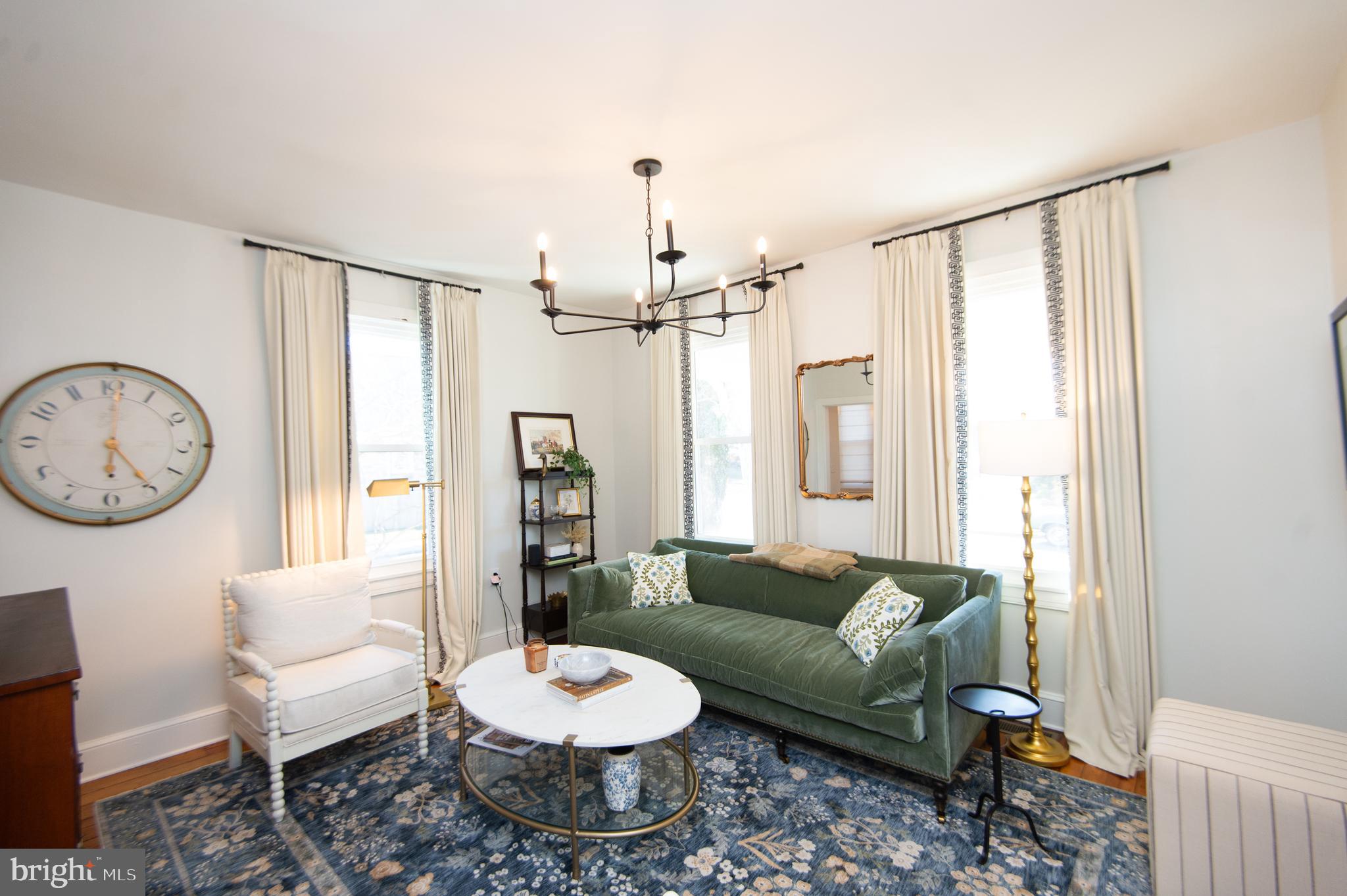 EASTON - Residential