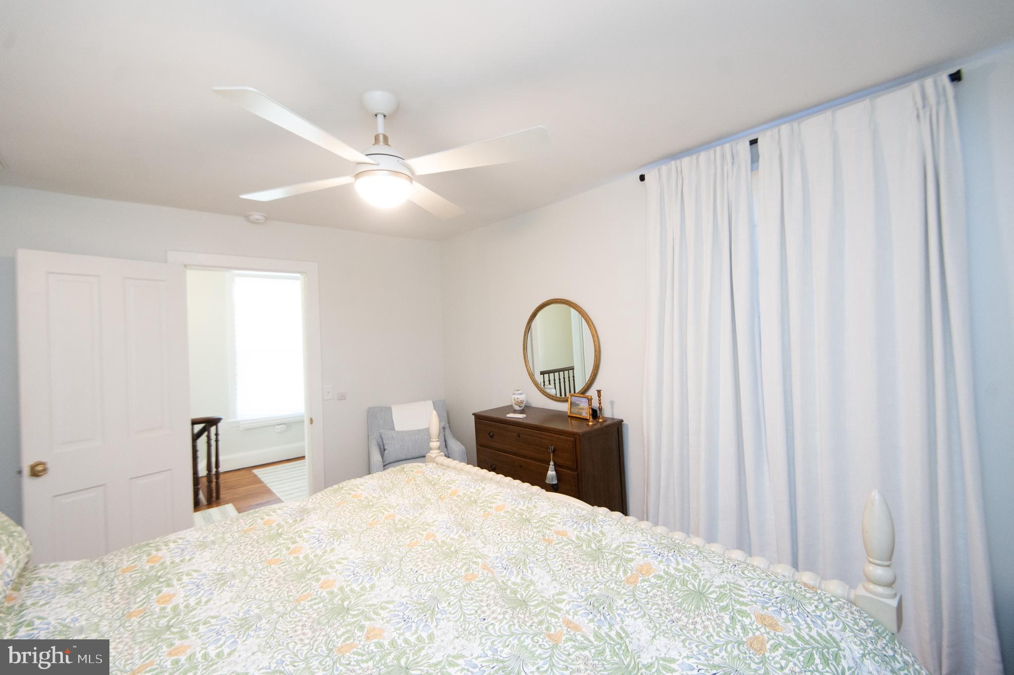 EASTON - Residential