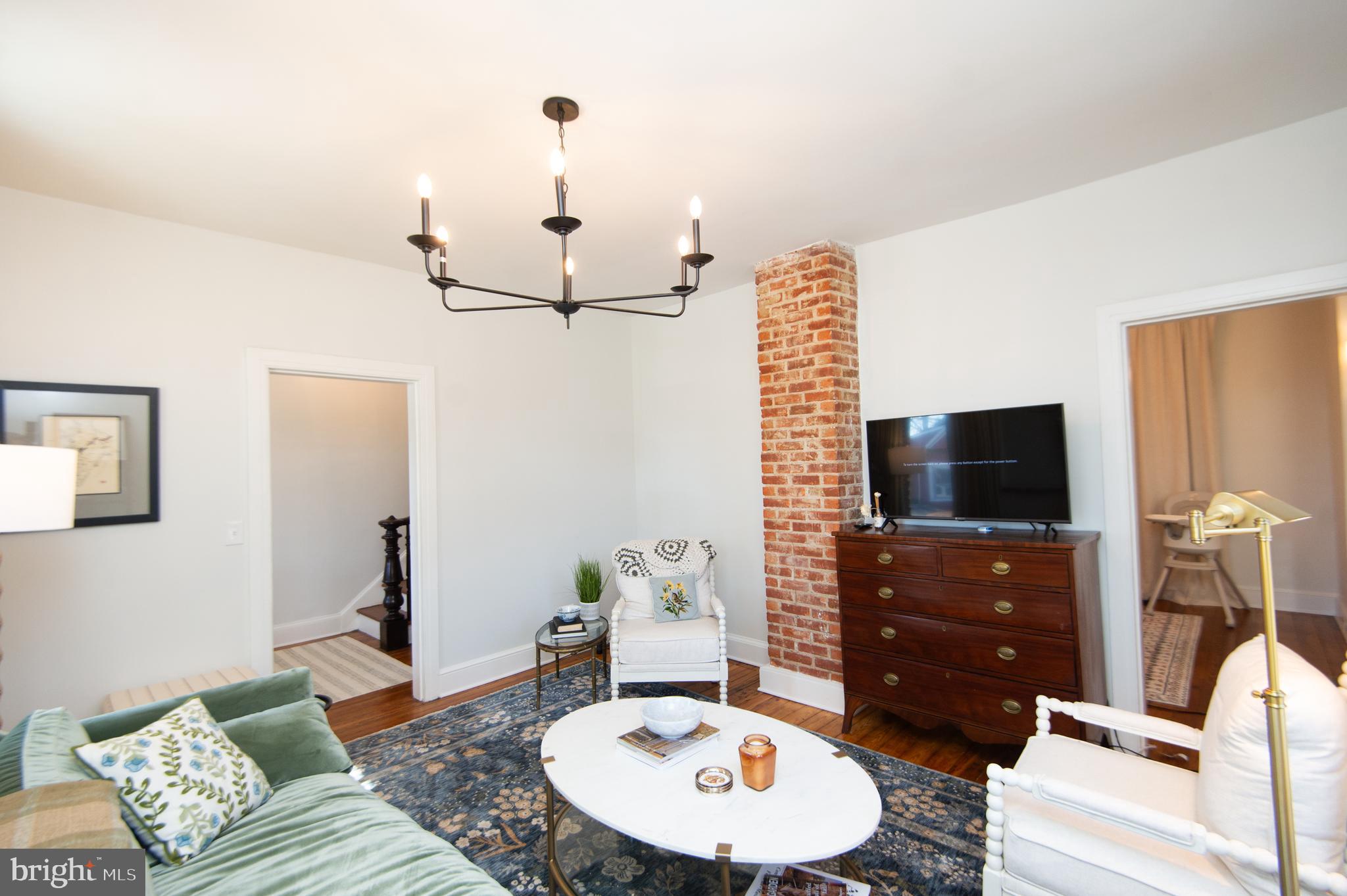 EASTON - Residential