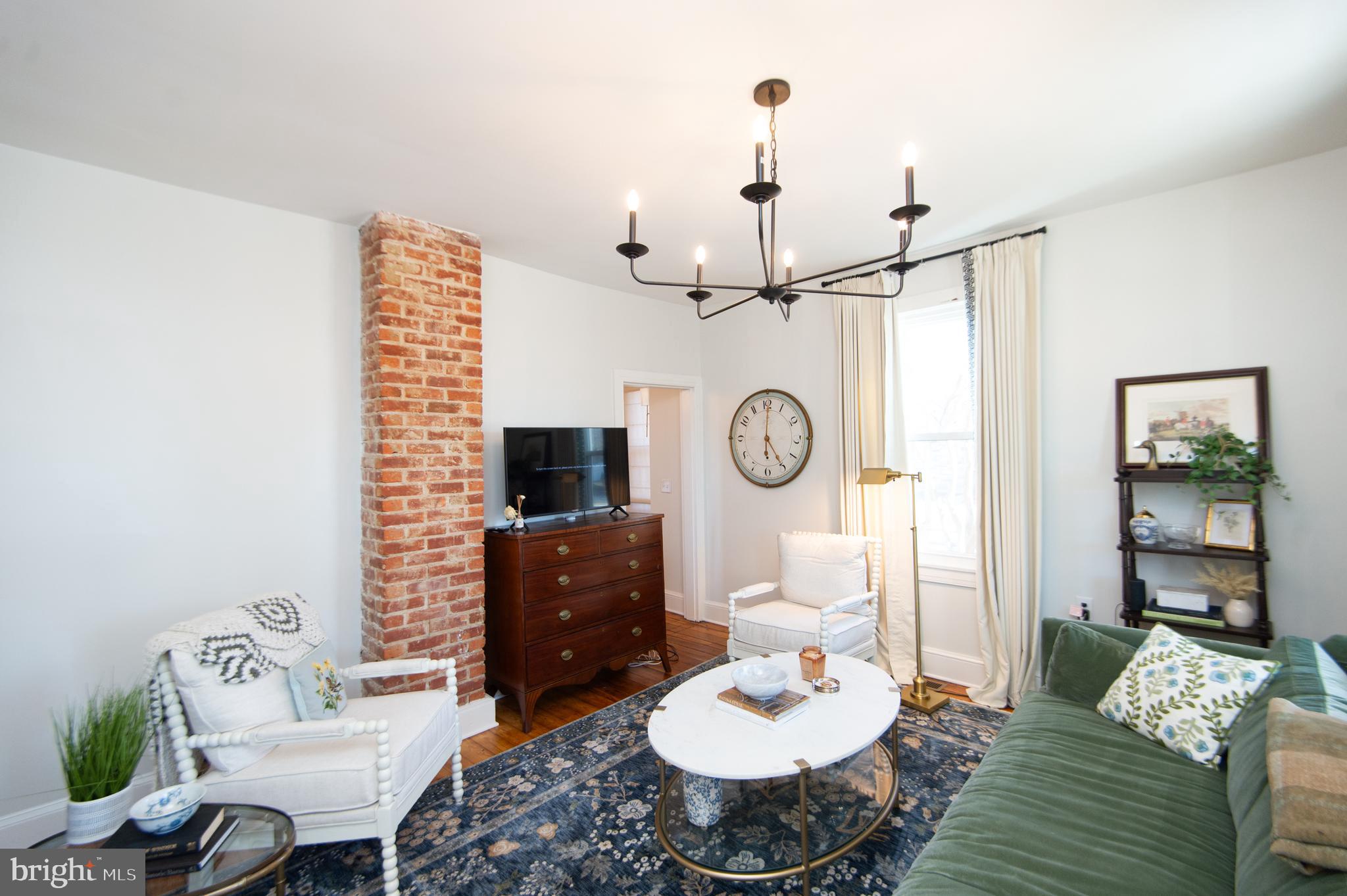 EASTON - Residential